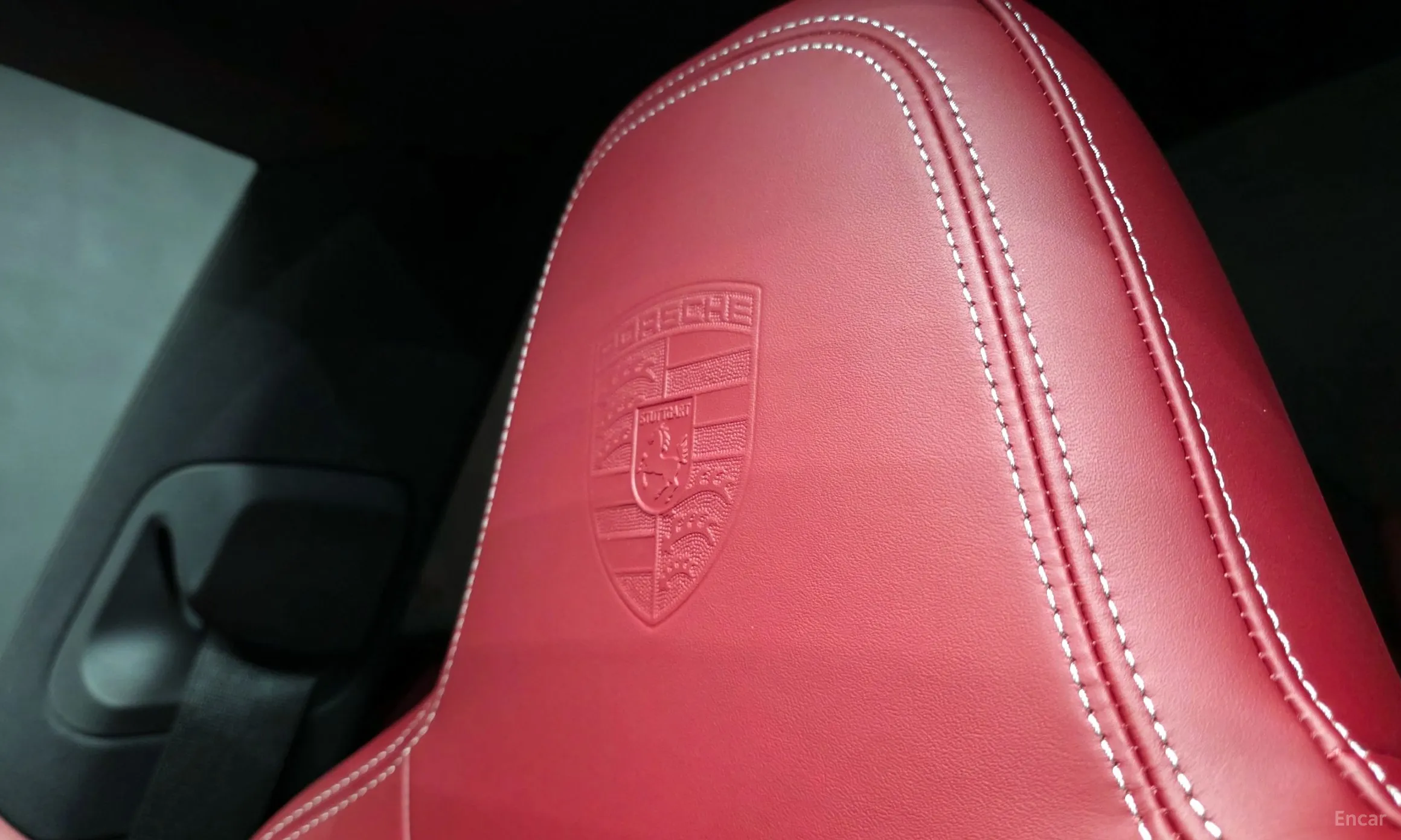 Porsche 911 (992) превью 17