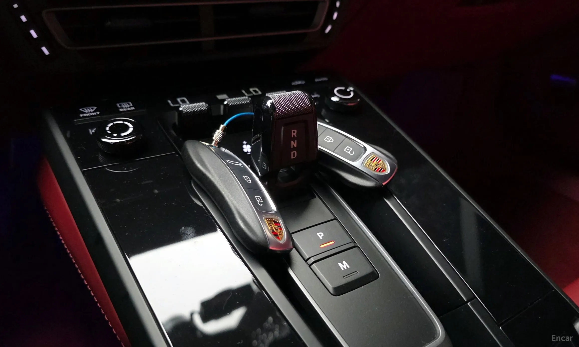 Porsche 911 (992) превью 9
