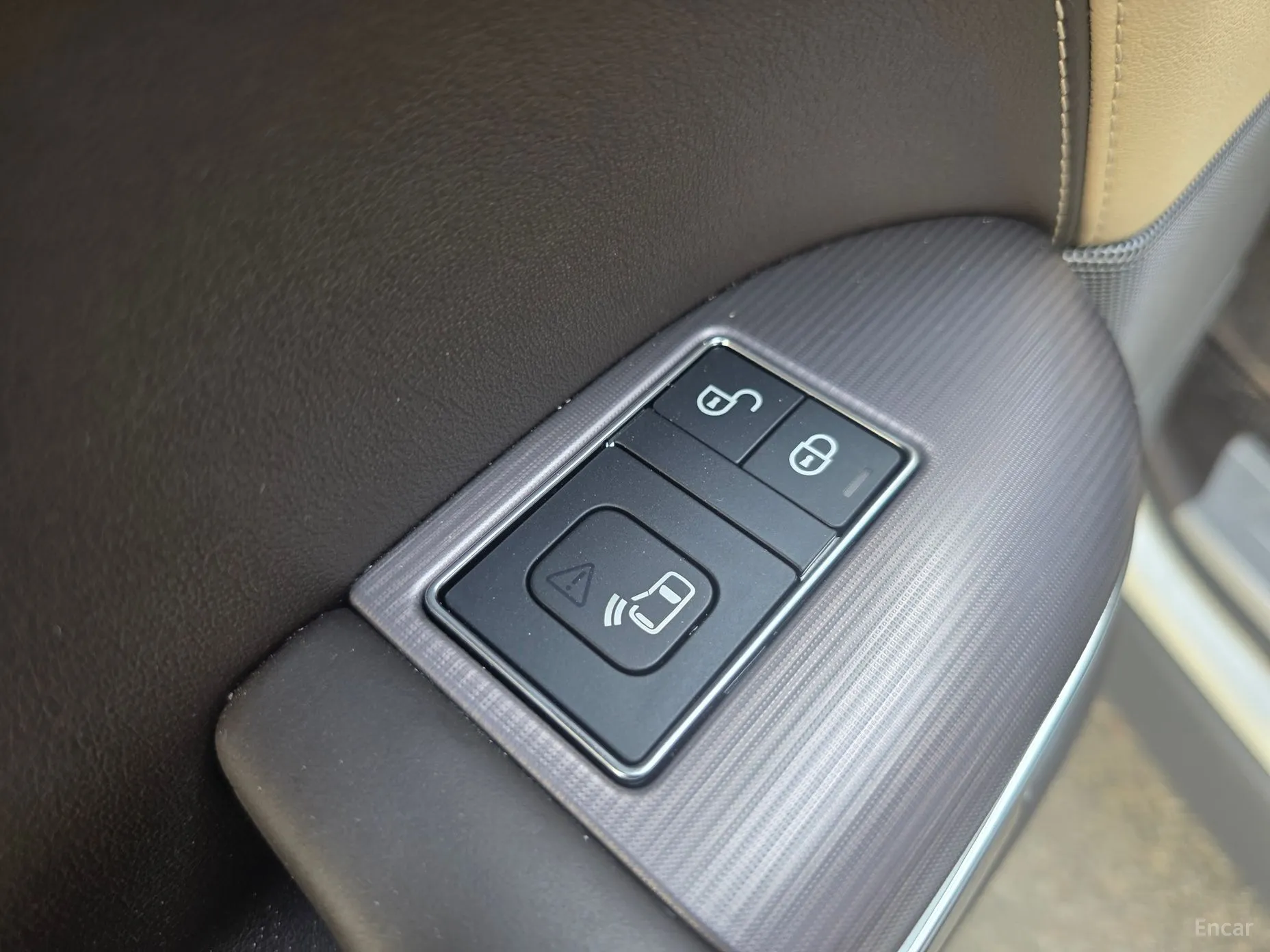 Land Rover Range Rover Sport 2nd Generation превью 15