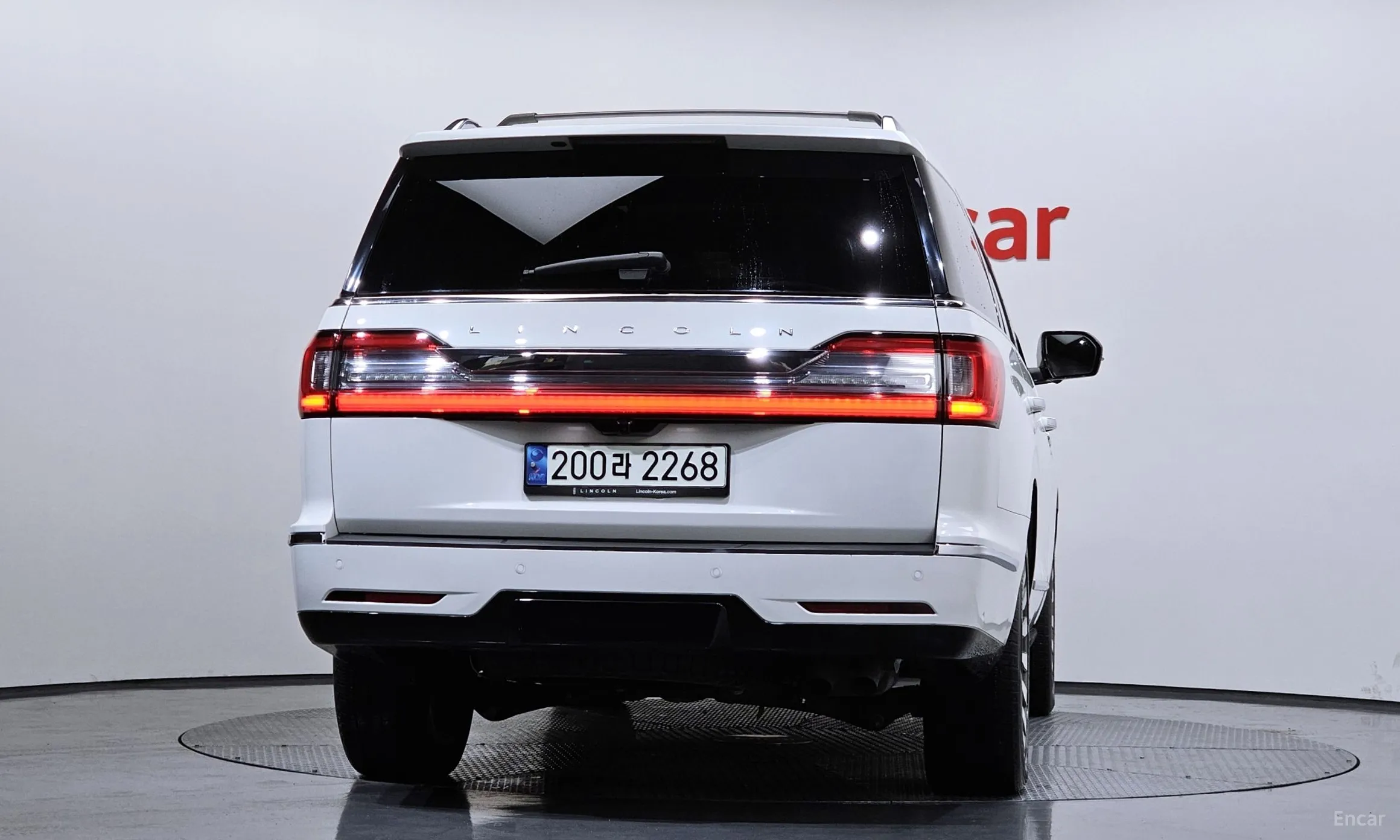 Lincoln Navigator 4th generation превью 4