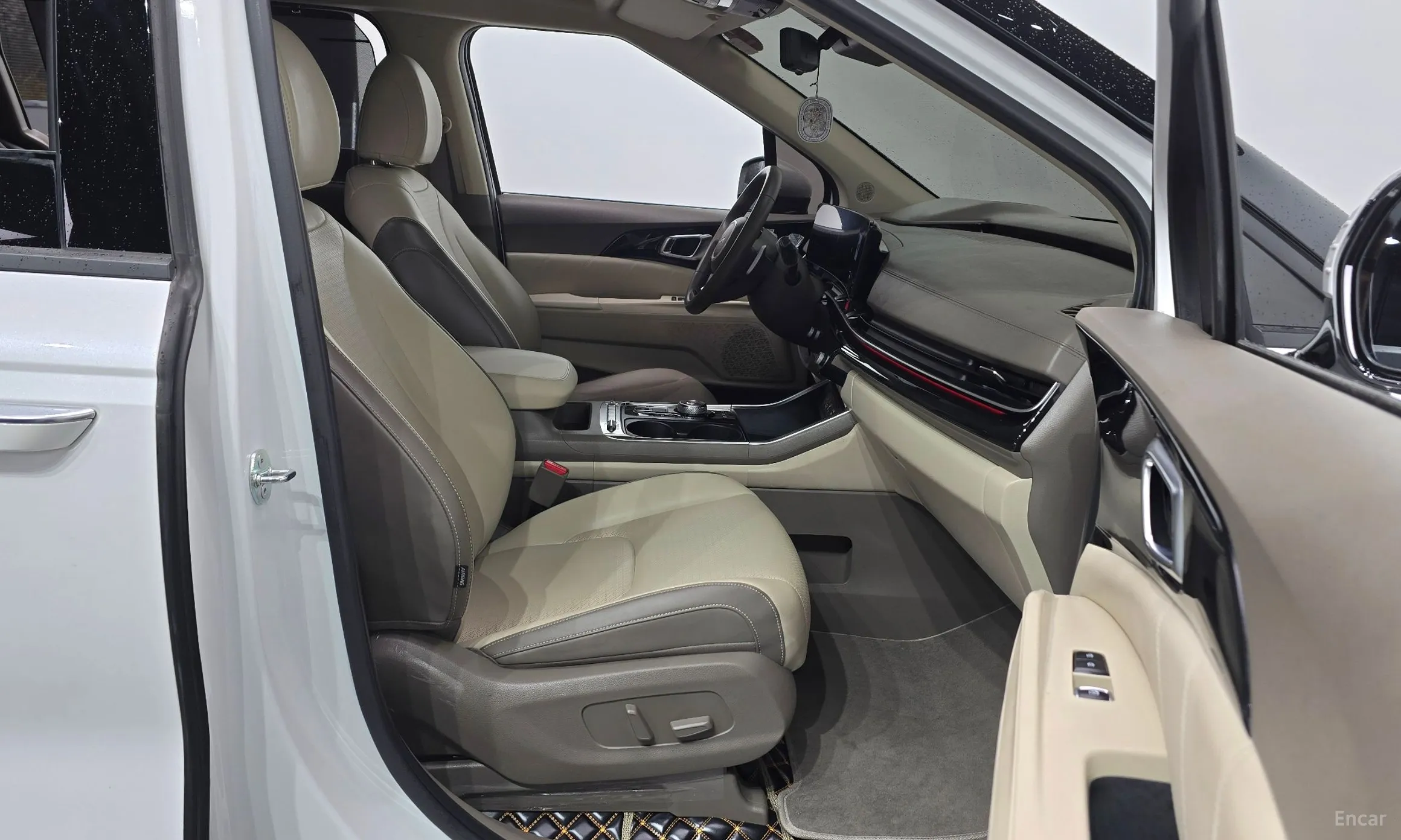 Kia Carnival 4th Generation превью 11