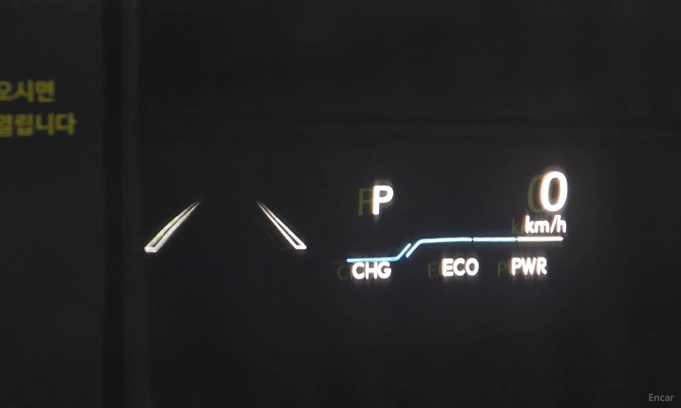 Lexus ES300h 7th Generation превью 17
