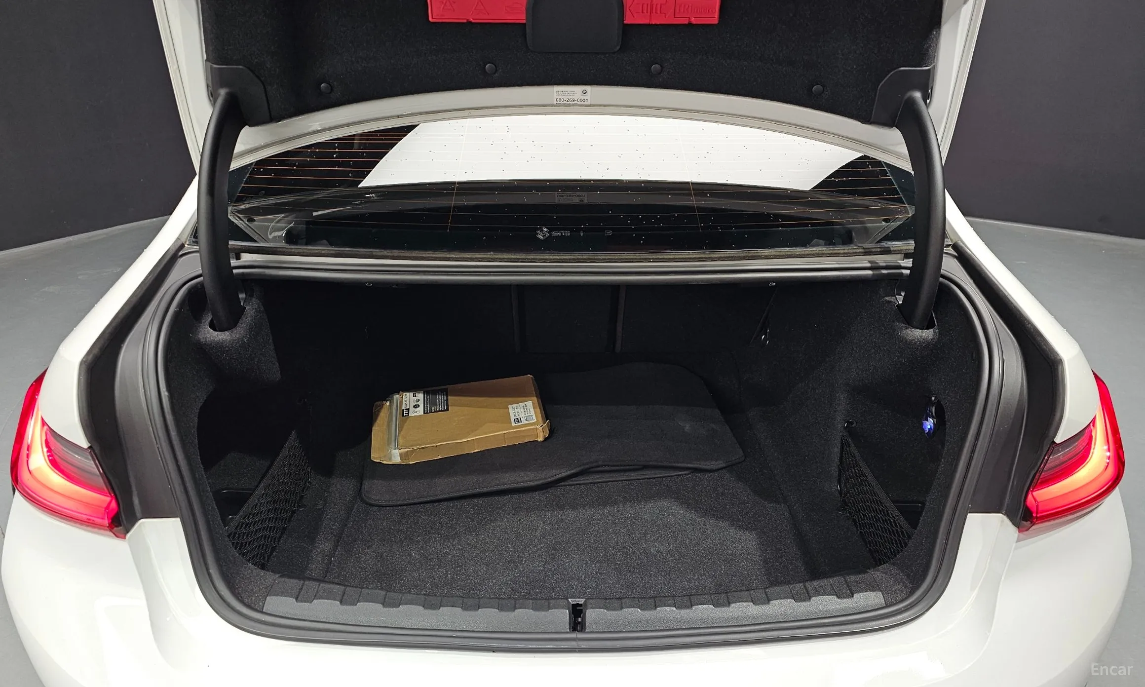 BMW 3 Series (G20) превью 20