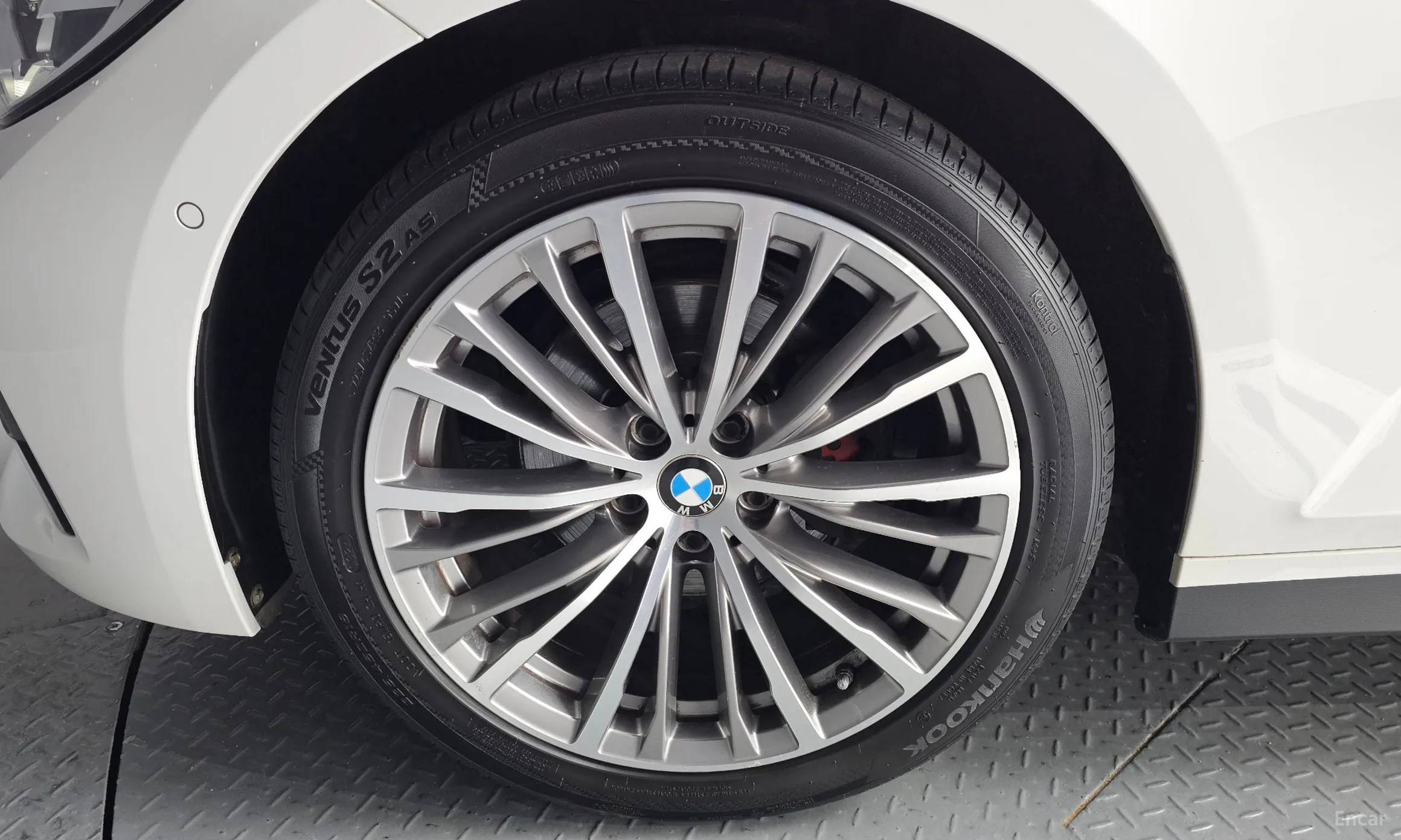 BMW 3 Series (G20) превью 5
