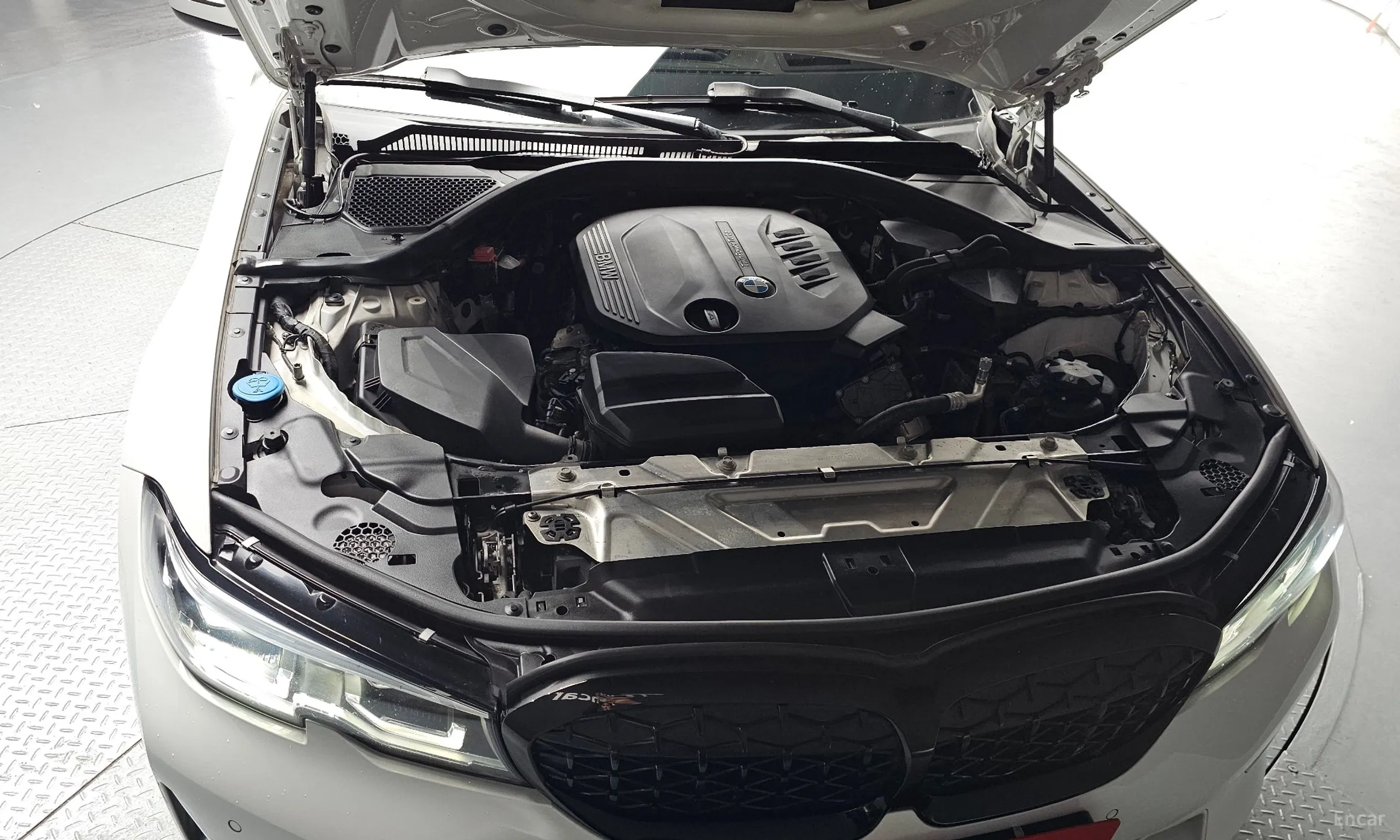 BMW 3 Series (G20) превью 6