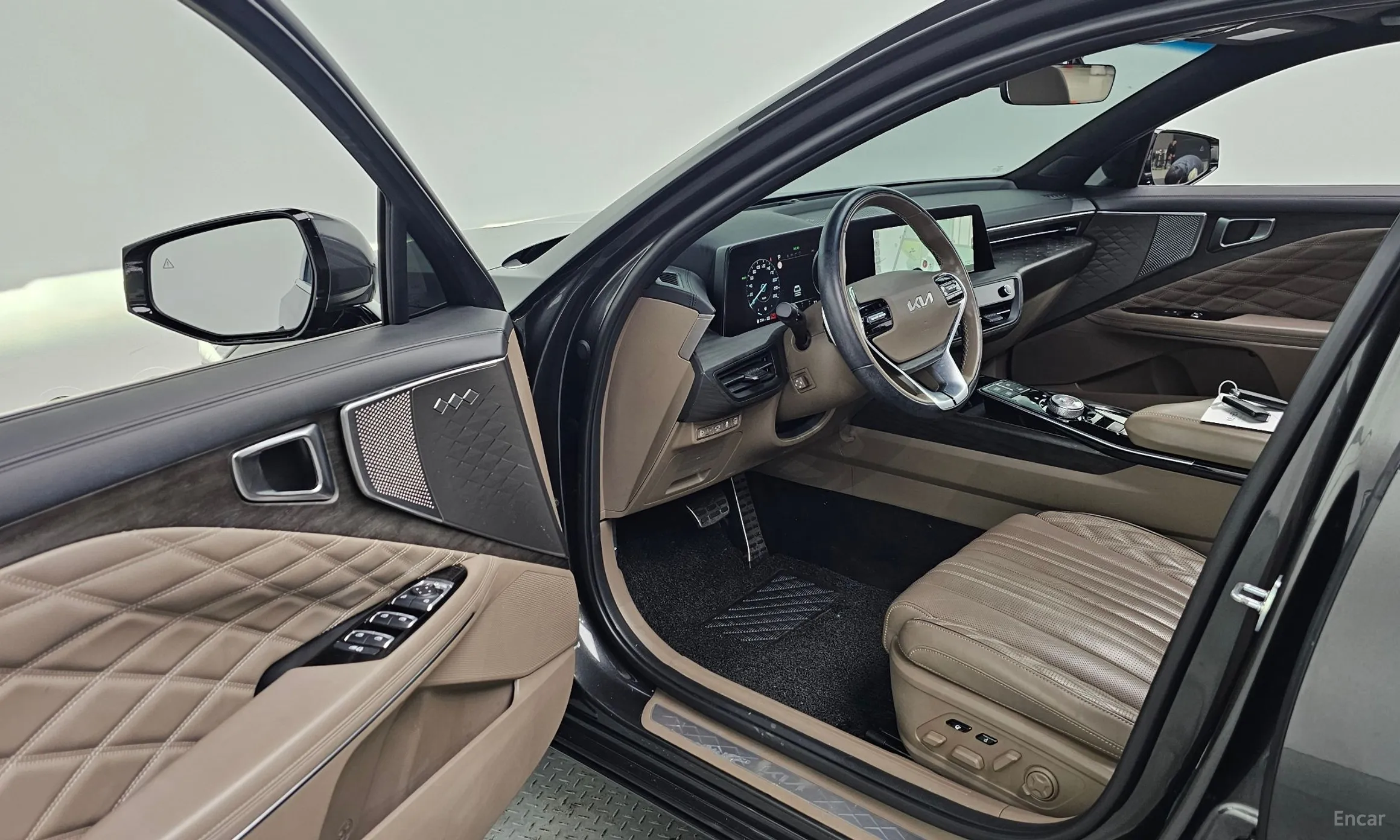 Kia K8 Hybrid превью 10