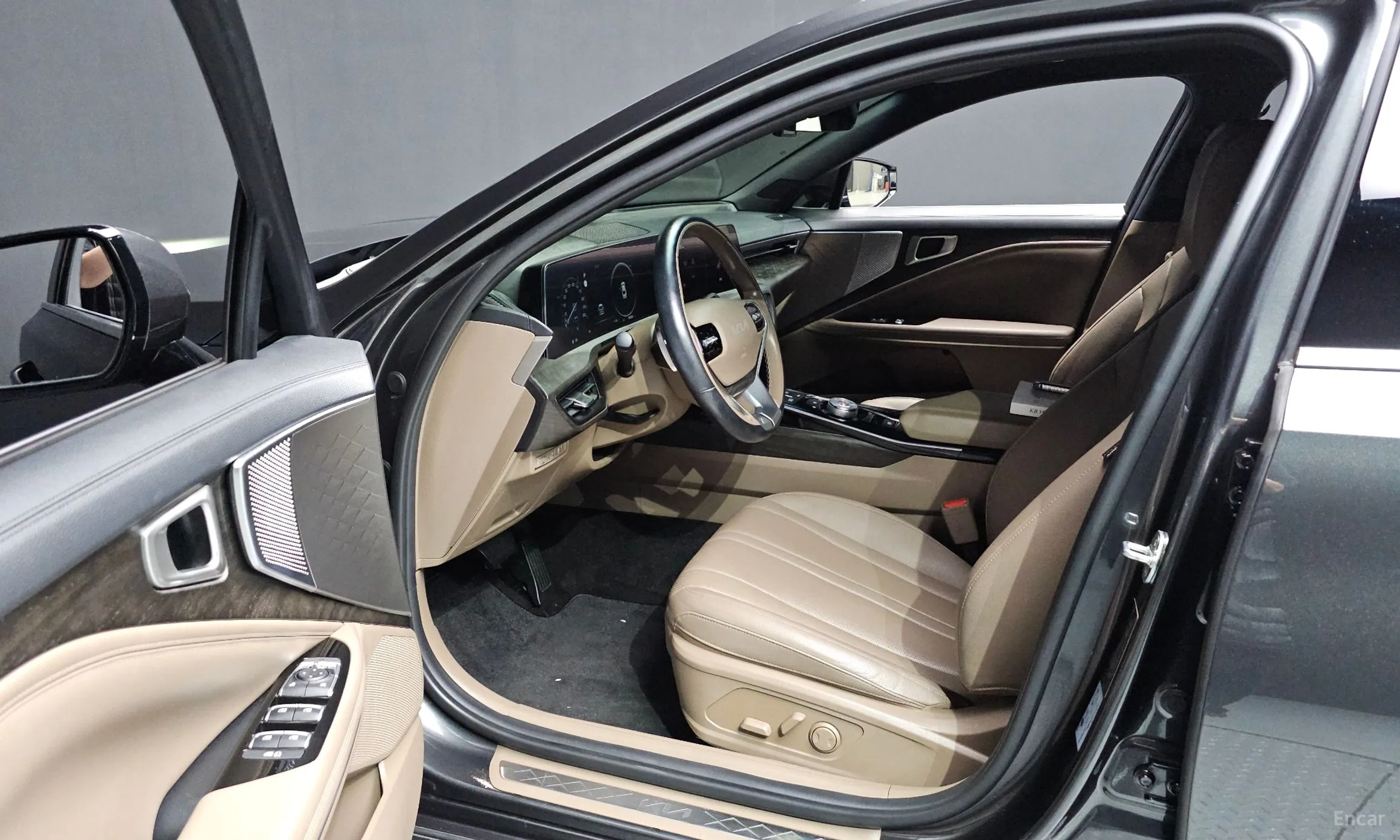 Kia K8 Hybrid превью 10