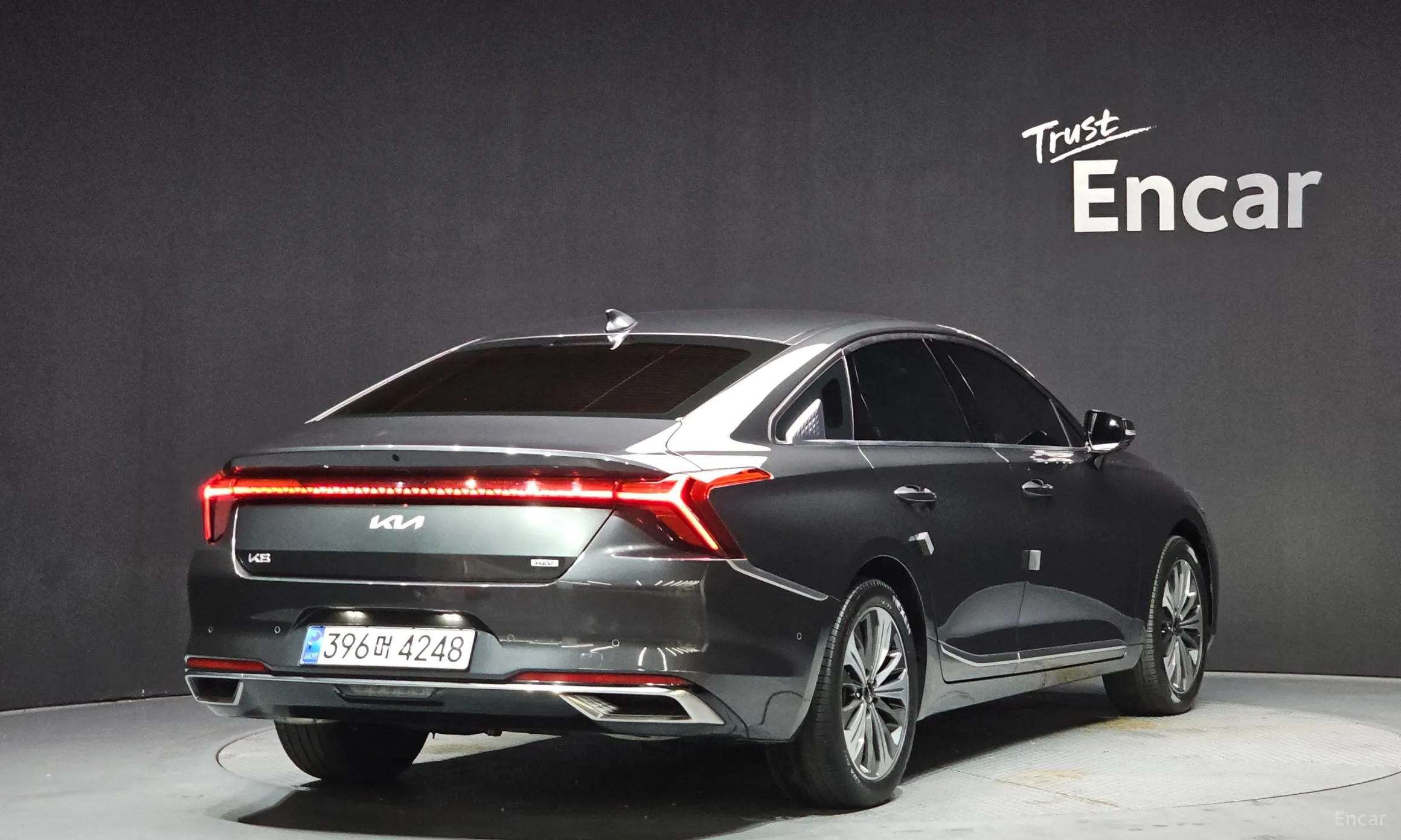 Kia K8 Hybrid