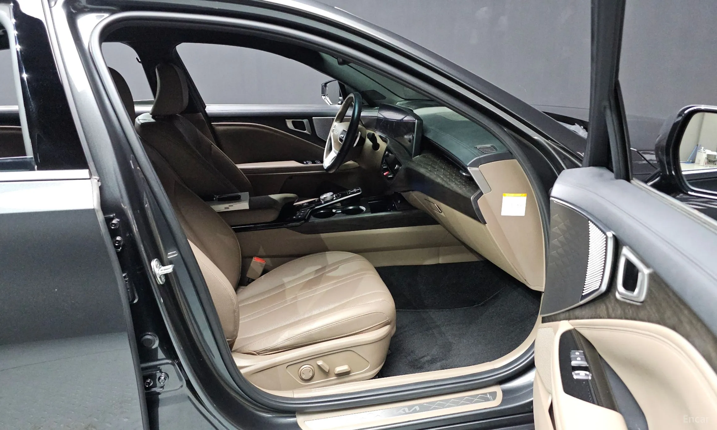 Kia K8 Hybrid превью 18
