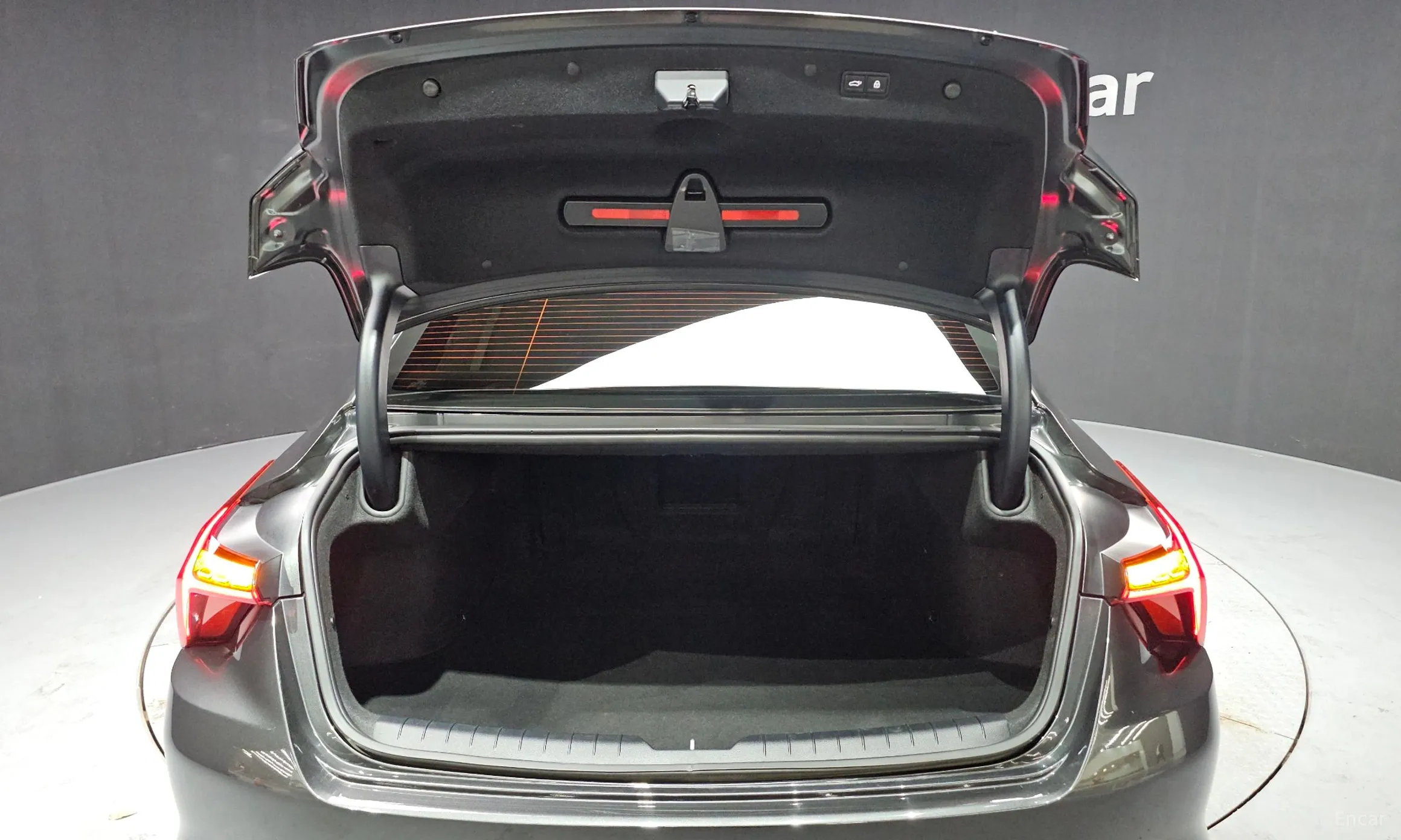 Kia K8 Hybrid превью 20