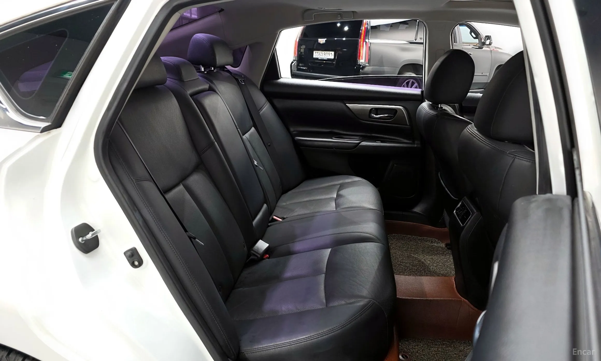 Nissan Altima превью 11