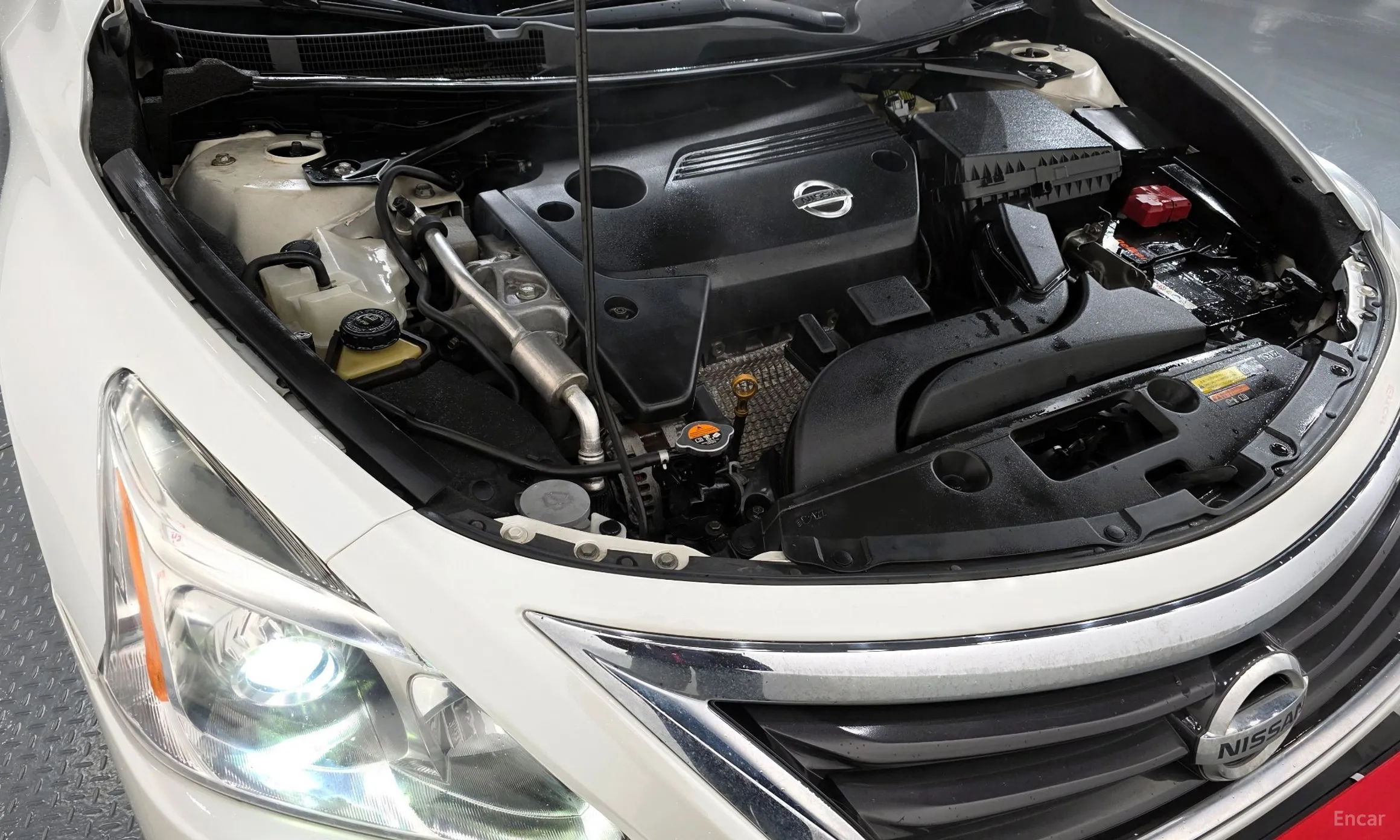 Nissan Altima превью 6