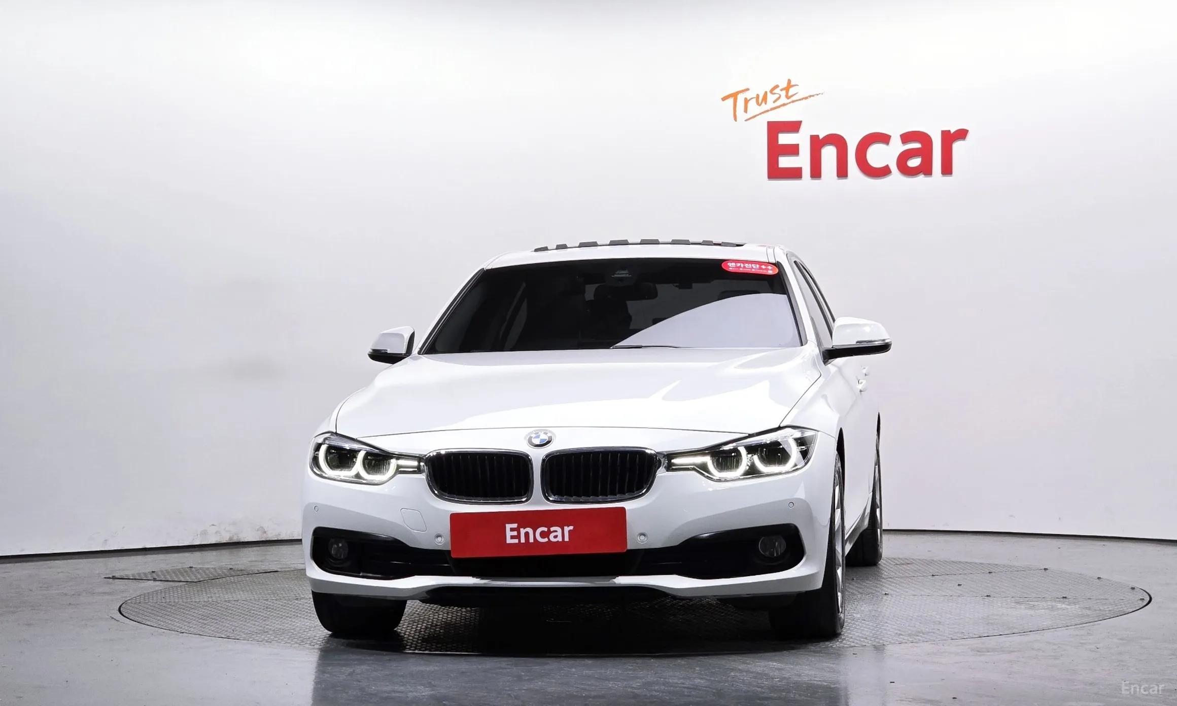 BMW 3 Series (F30) превью 3
