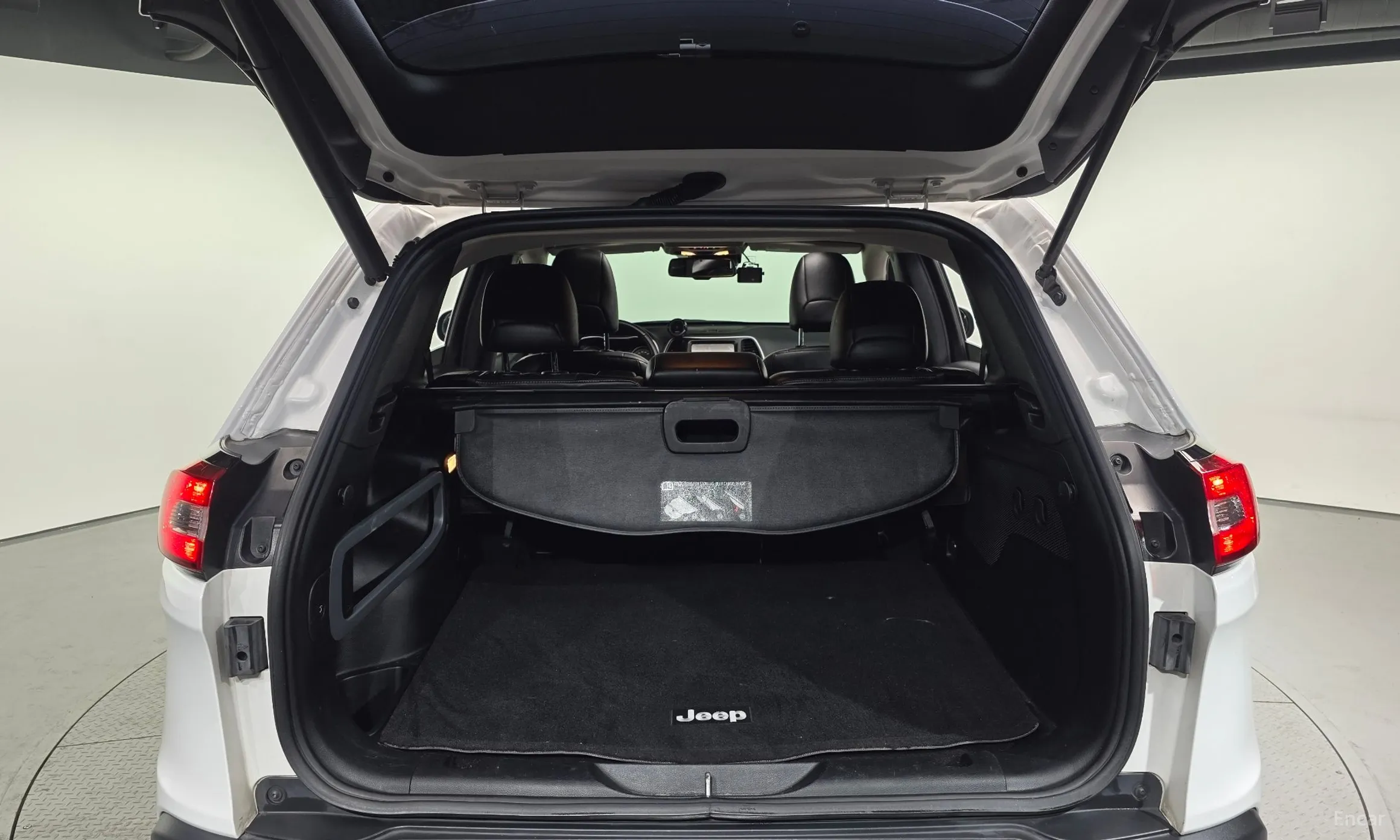 Jeep Cherokee (KL) превью 20