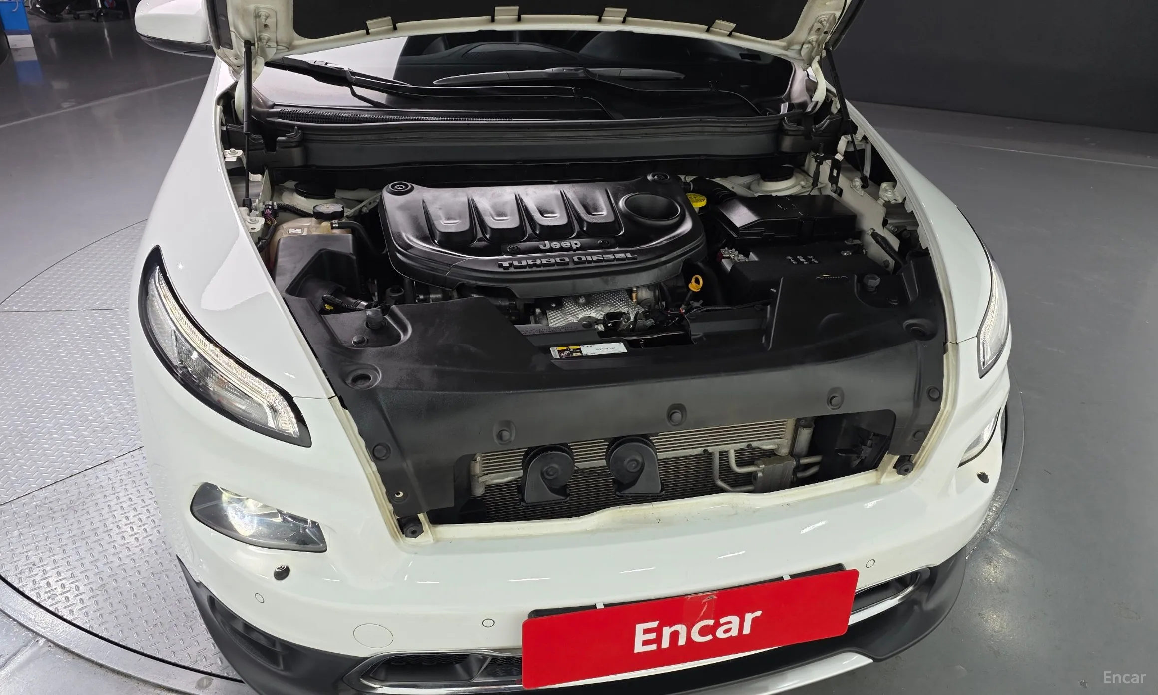 Jeep Cherokee (KL) превью 6