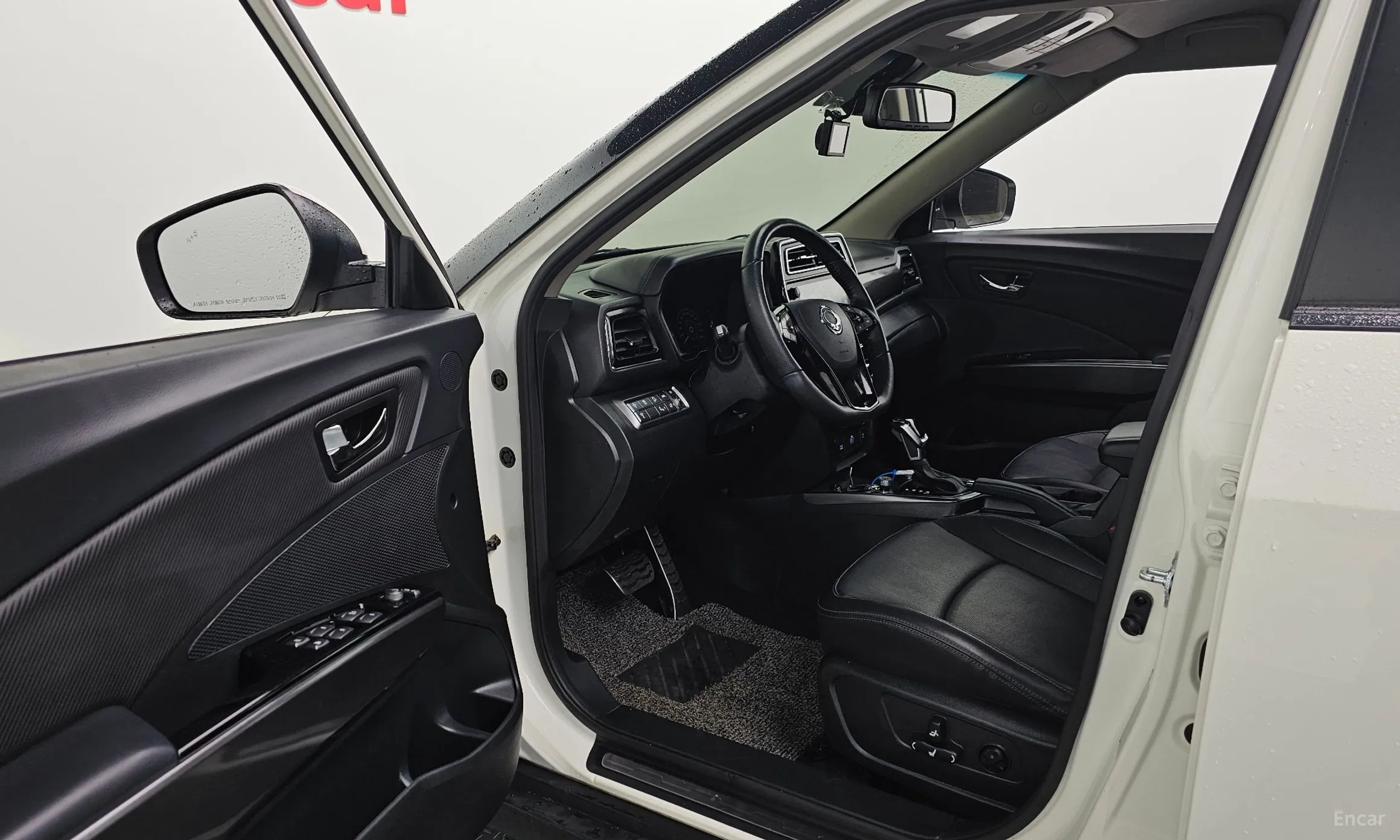 KG Mobility (SsangYong) Berry New Tivoli превью 10