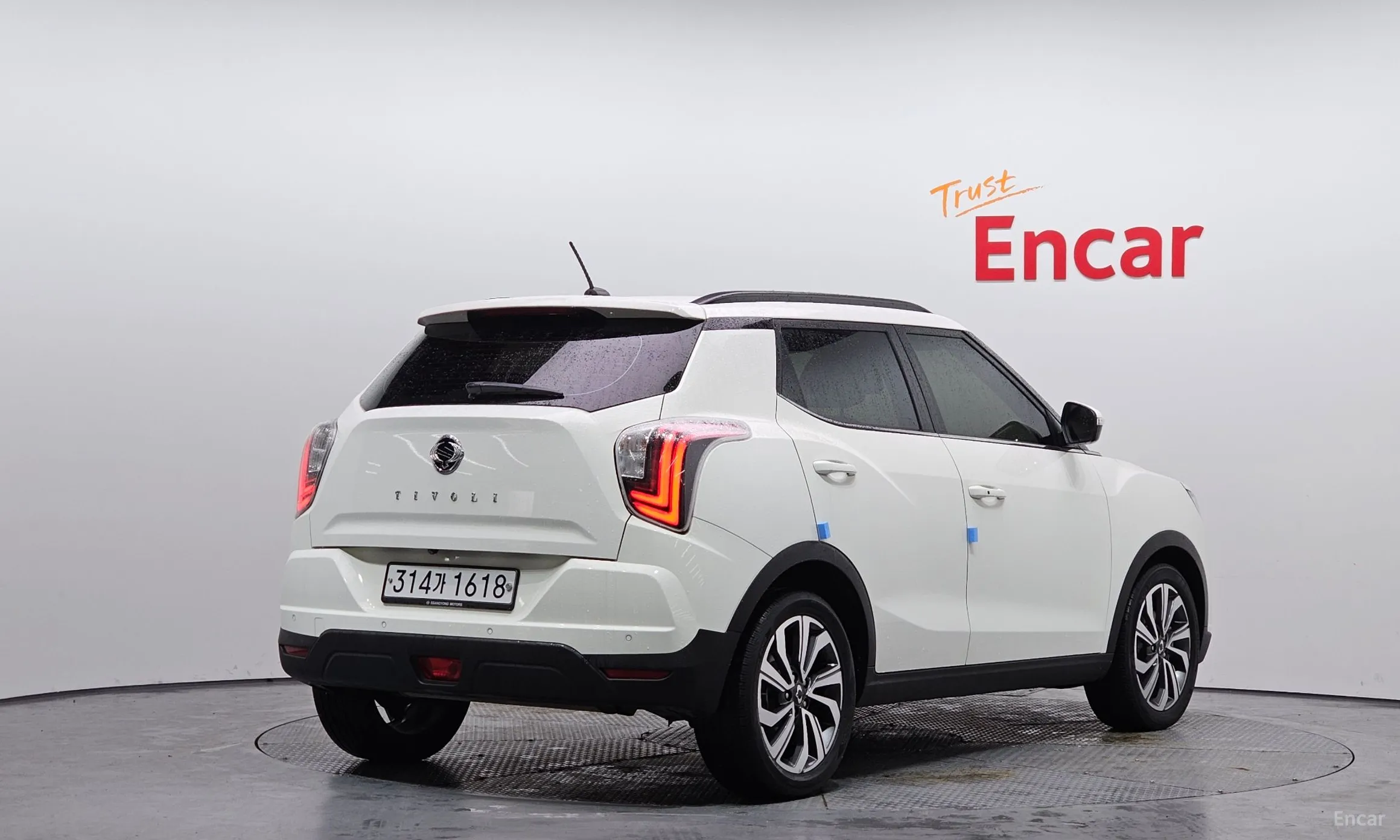 KG Mobility (SsangYong) Berry New Tivoli превью 2