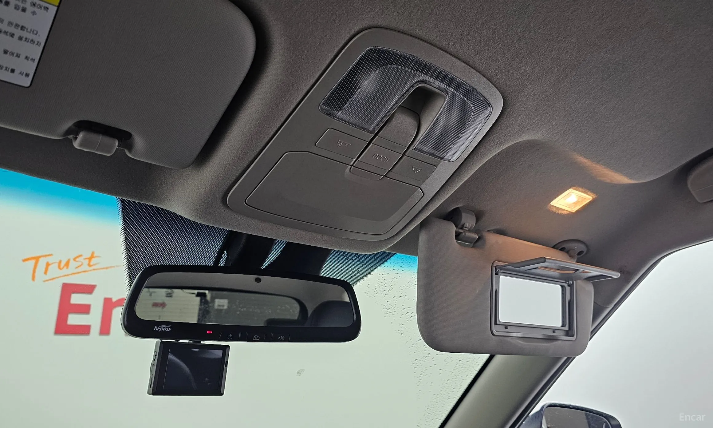 KG Mobility (SsangYong) Berry New Tivoli превью 19