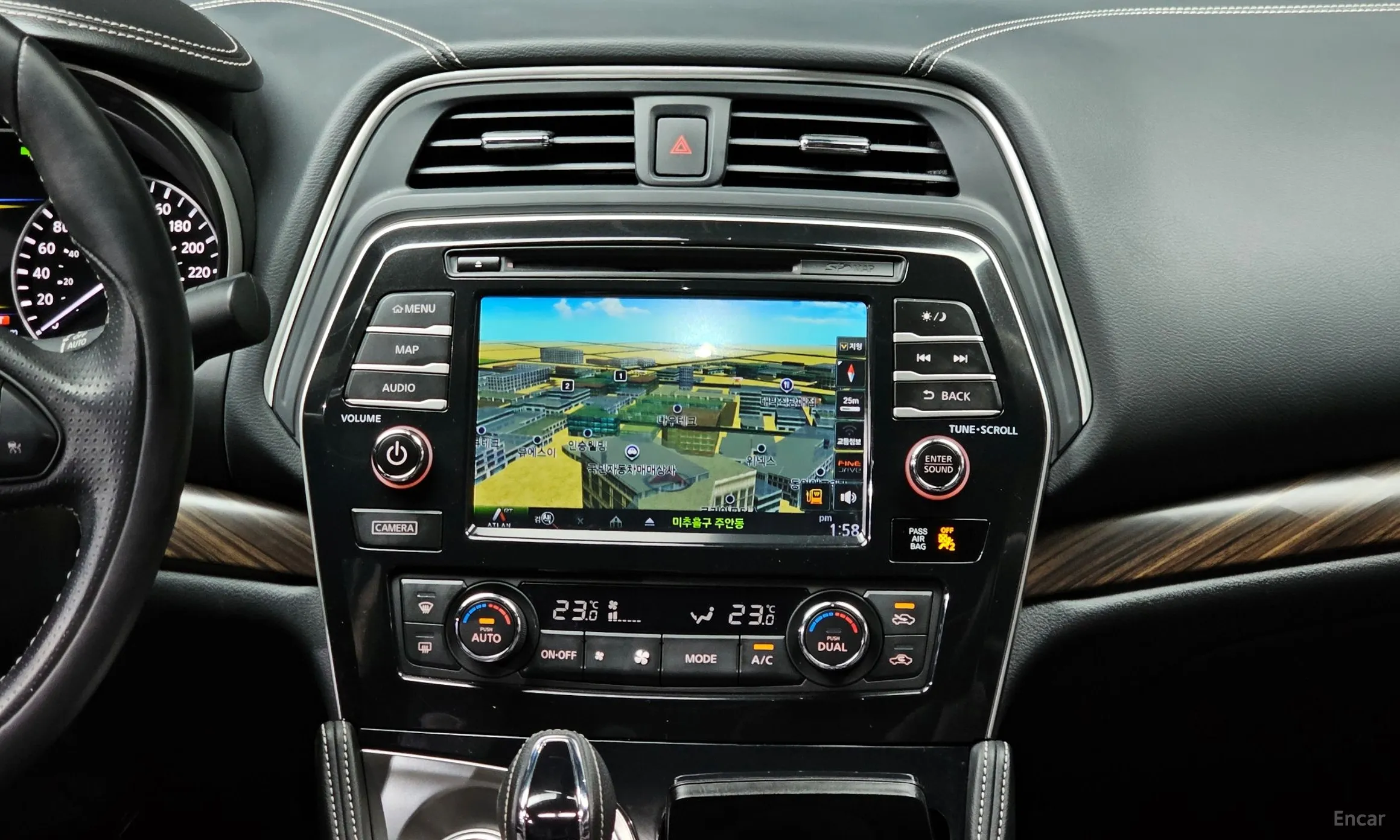 Nissan Maxima (A36) превью 14