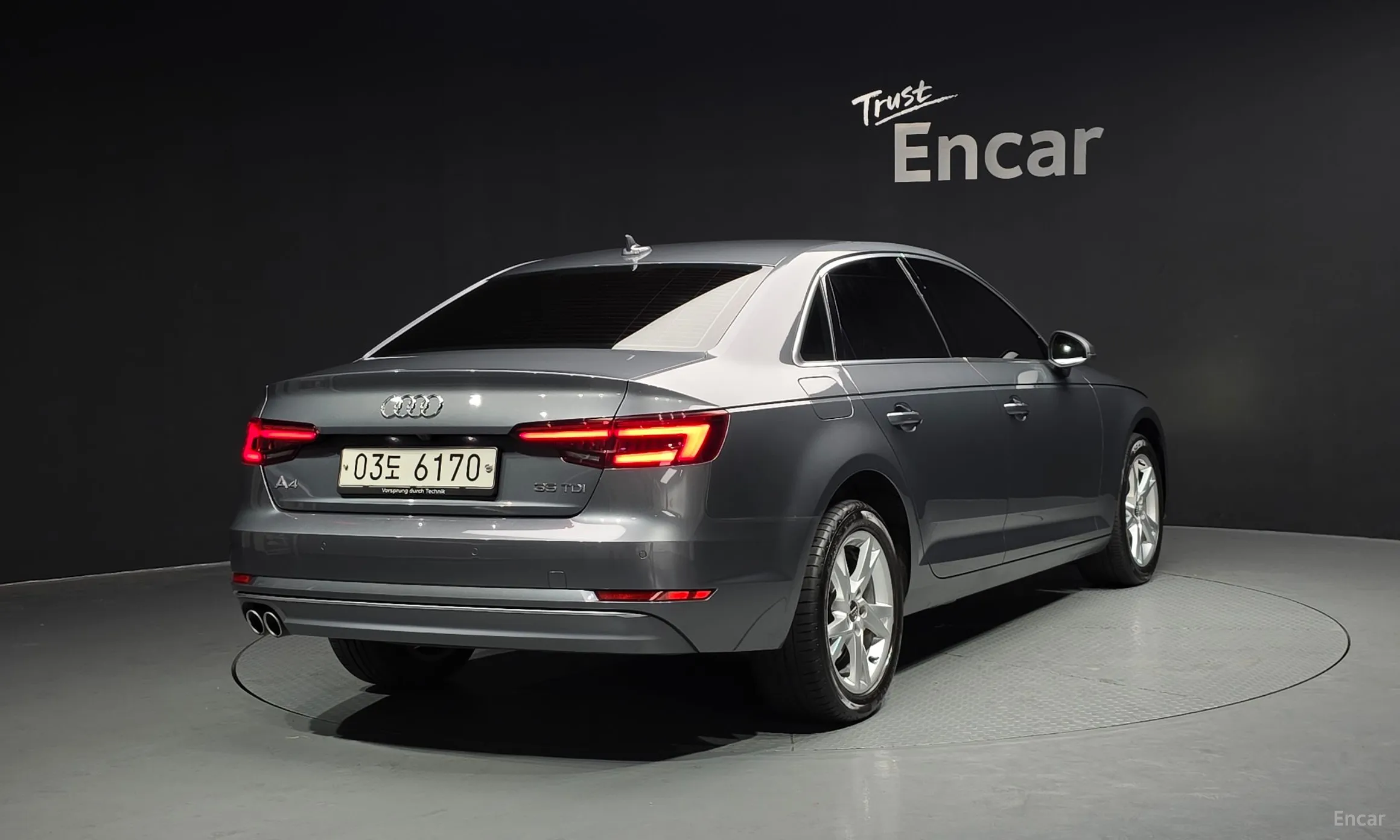 Audi A4 (B9)