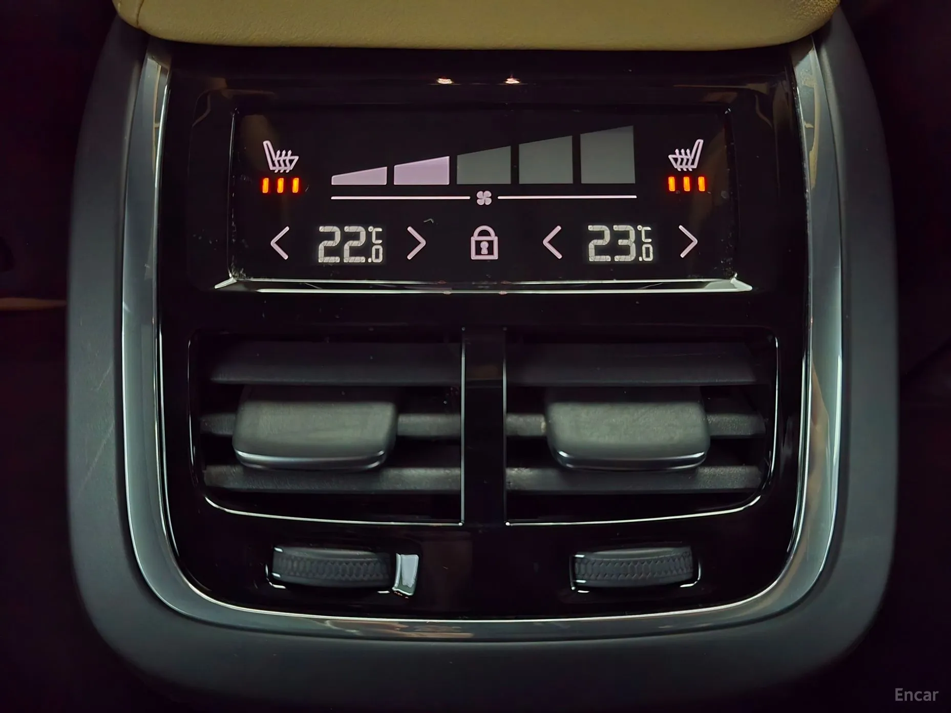 Volvo XC60 Gen 2 превью 18