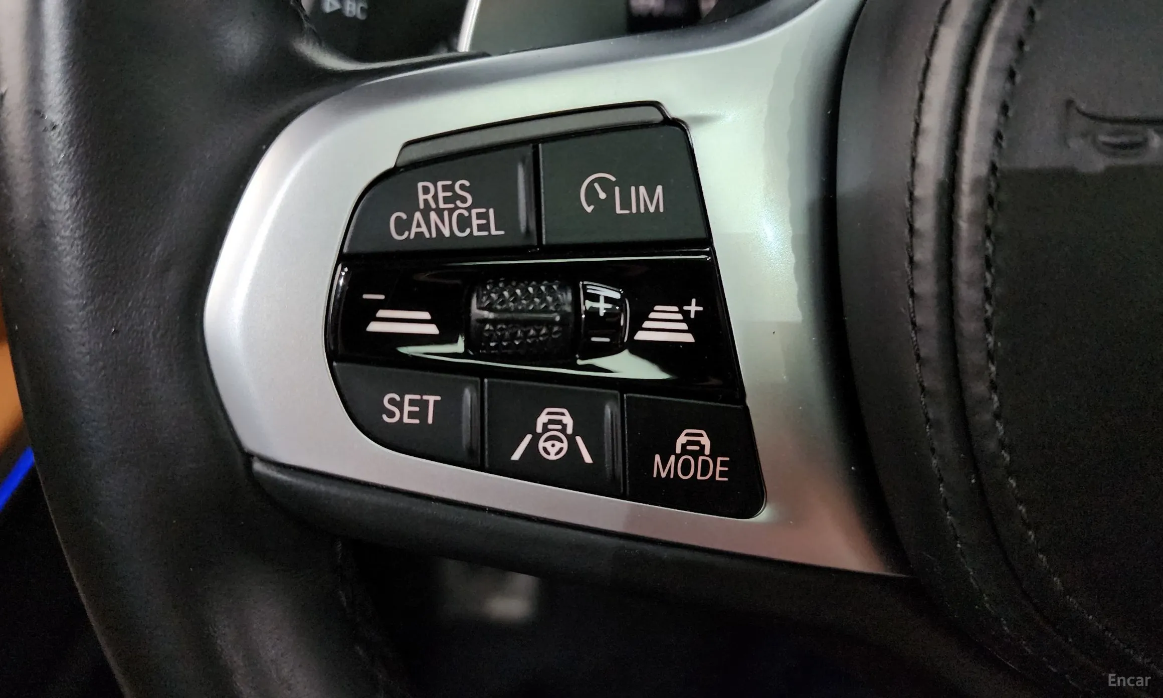 BMW 3 Series (G20) превью 15