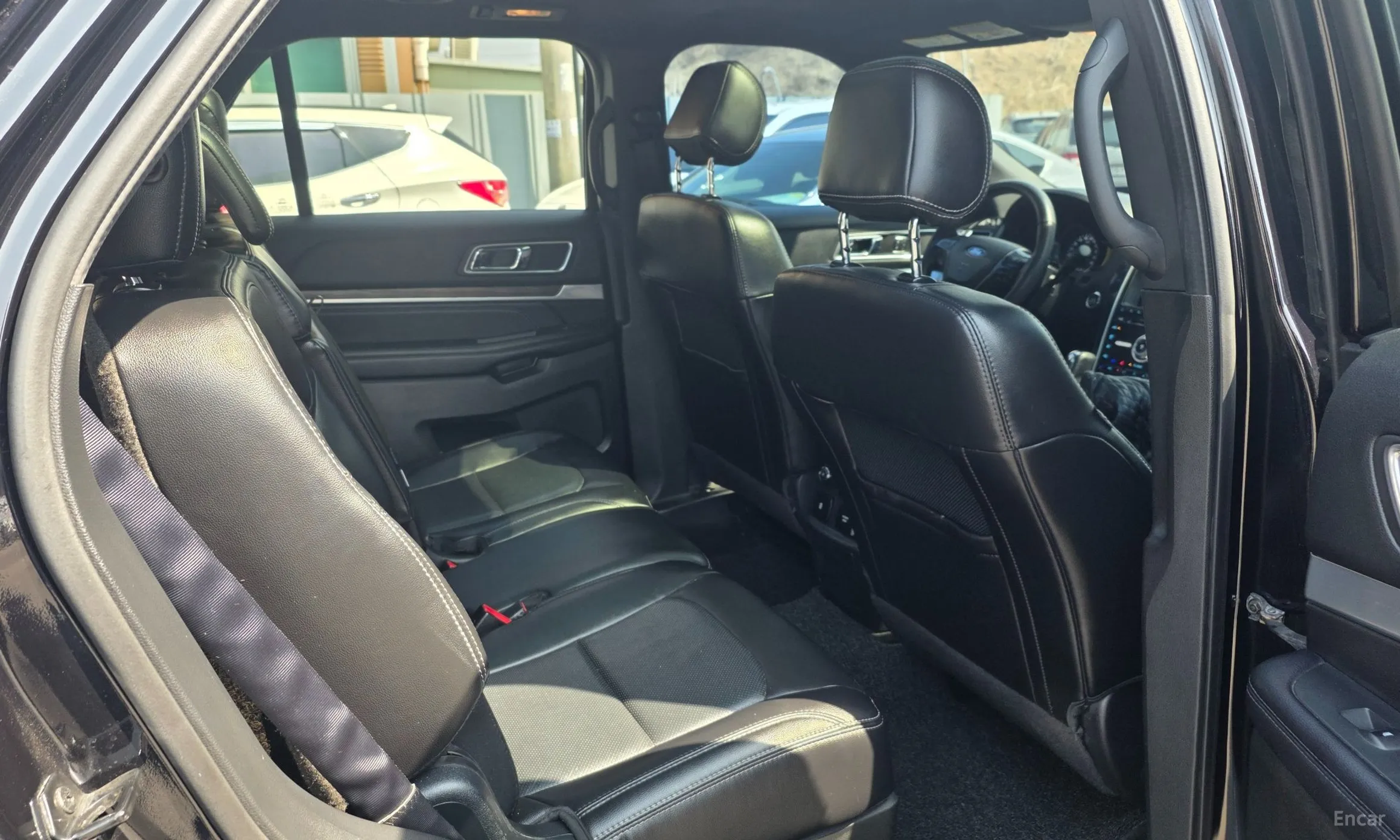 Ford Explorer превью 8