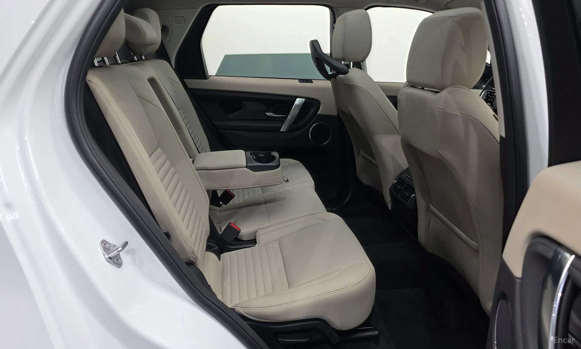 Land Rover Discovery Sports превью 5