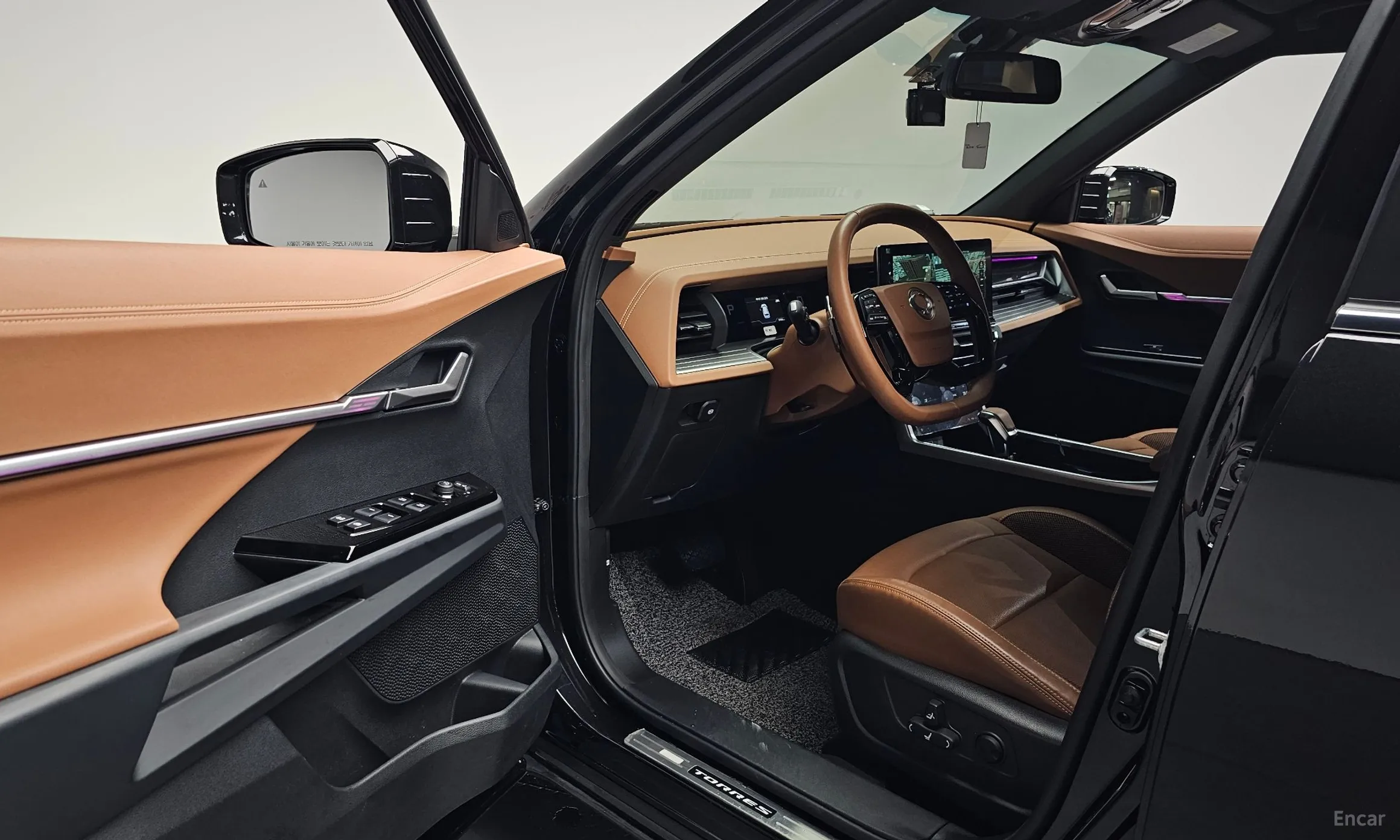 KG Mobility (SsangYong) Torres превью 10