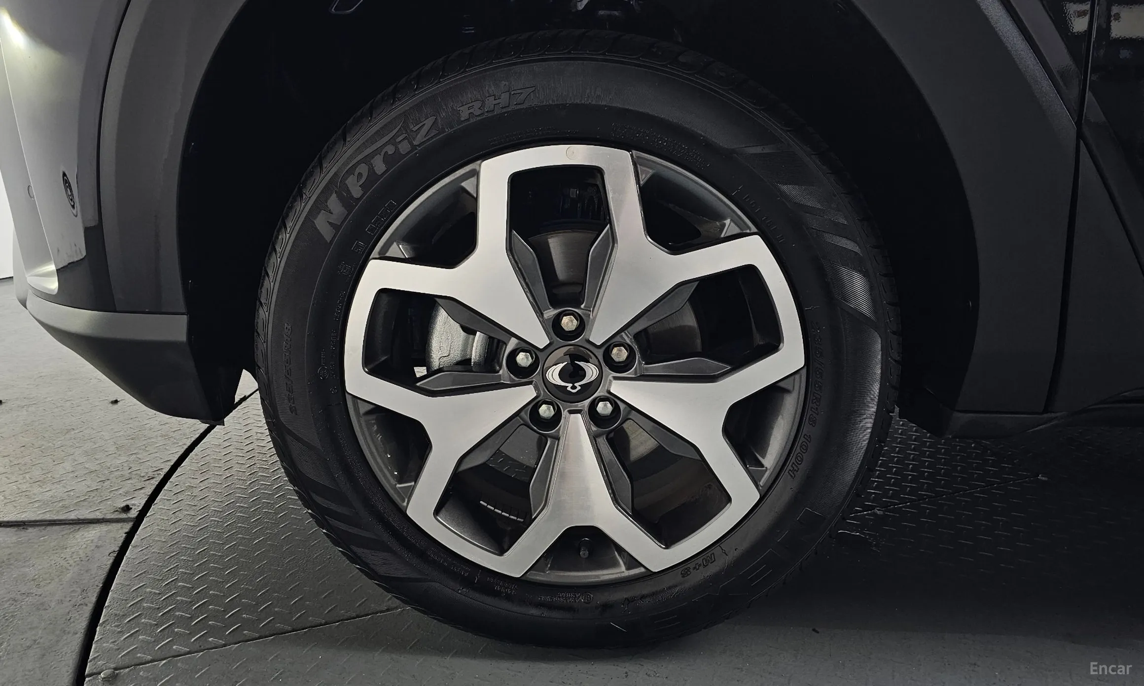 KG Mobility (SsangYong) Torres превью 5