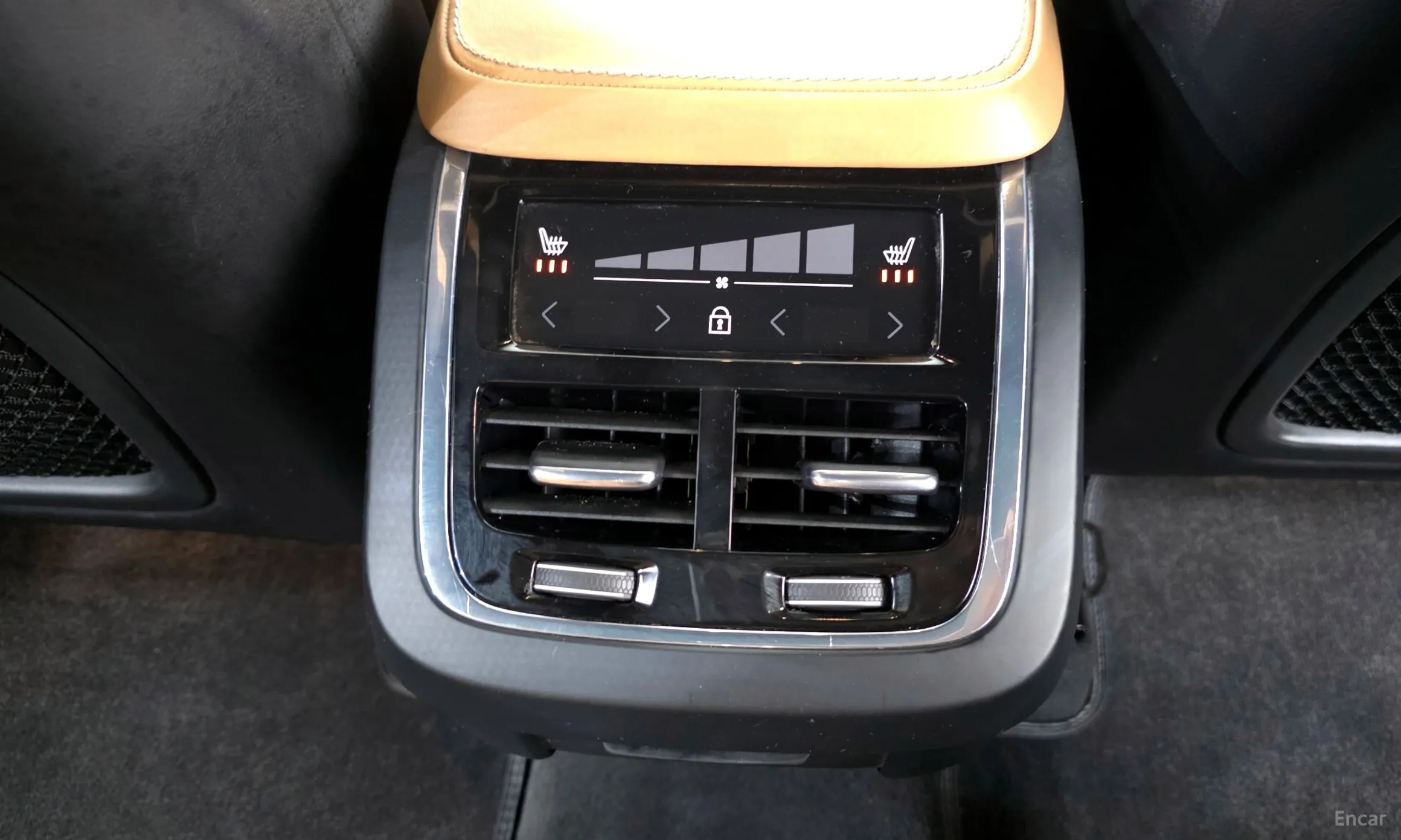 Volvo XC90 Gen 2 превью 18