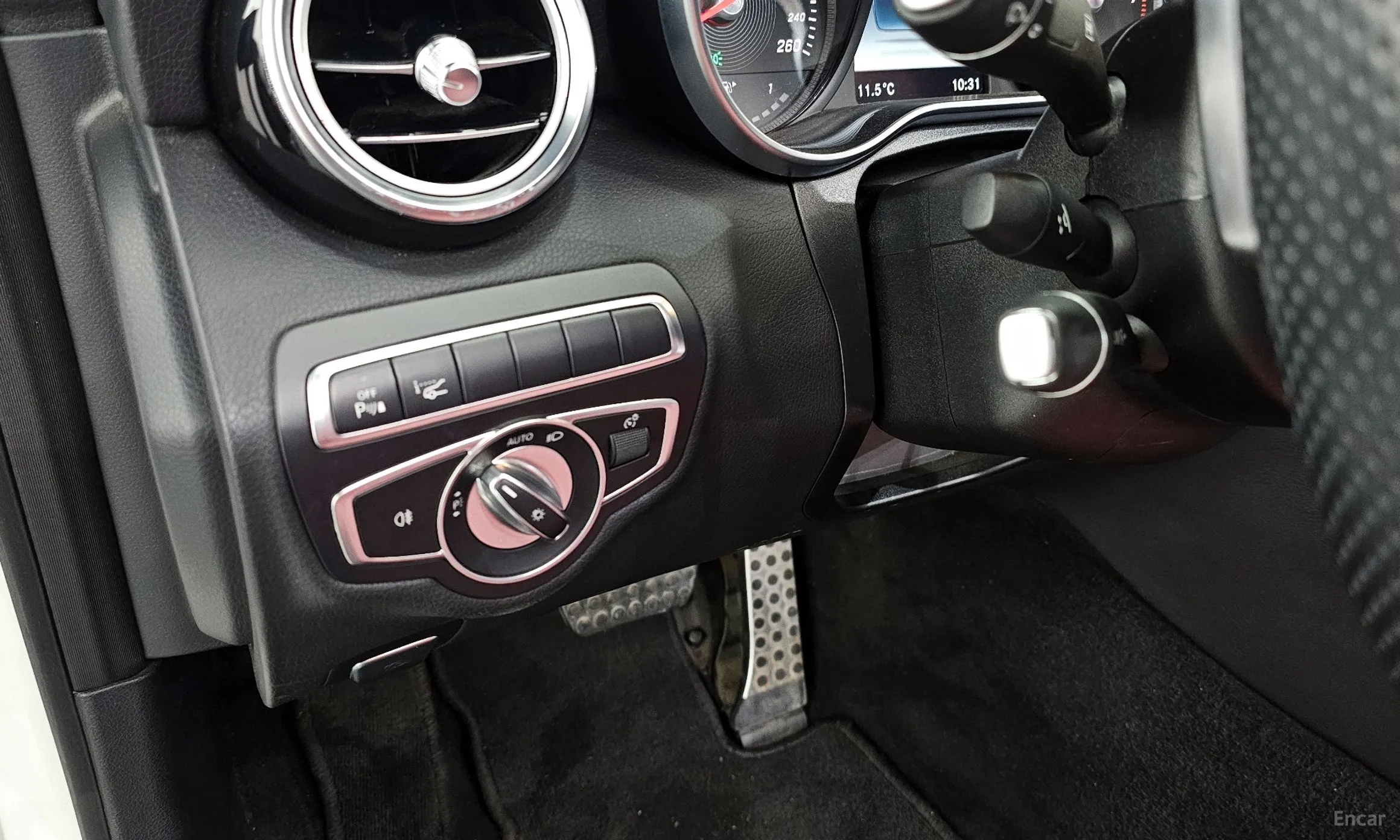 Mercedes Benz C-Class W205 превью 18
