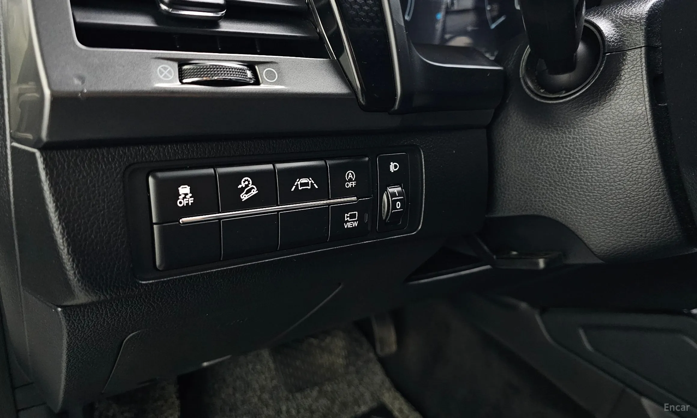 KG Mobility (SsangYong) Rexton Sports Khan превью 13