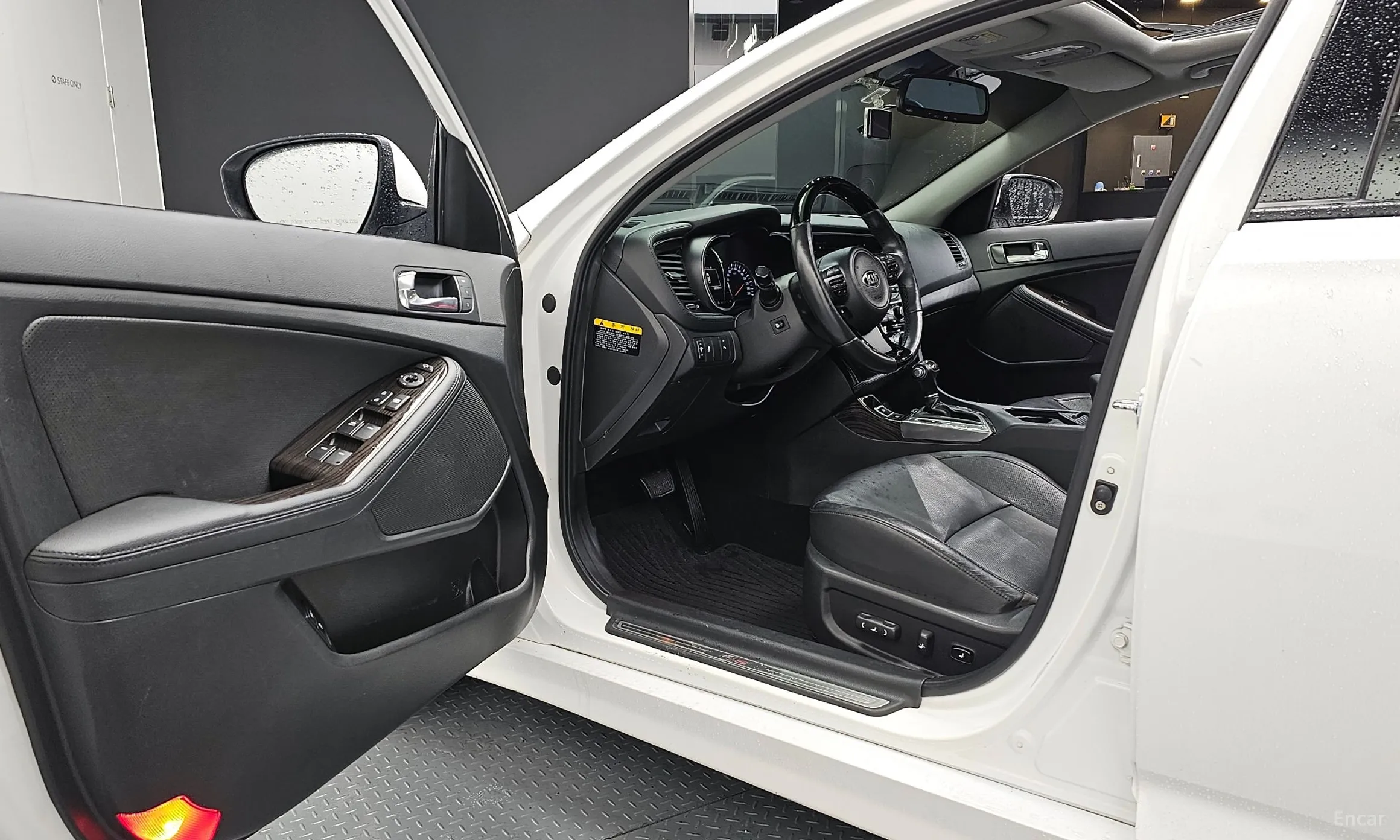 Kia K5 превью 10