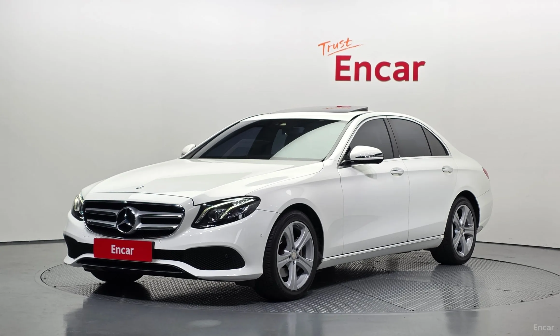 E-Class W213
