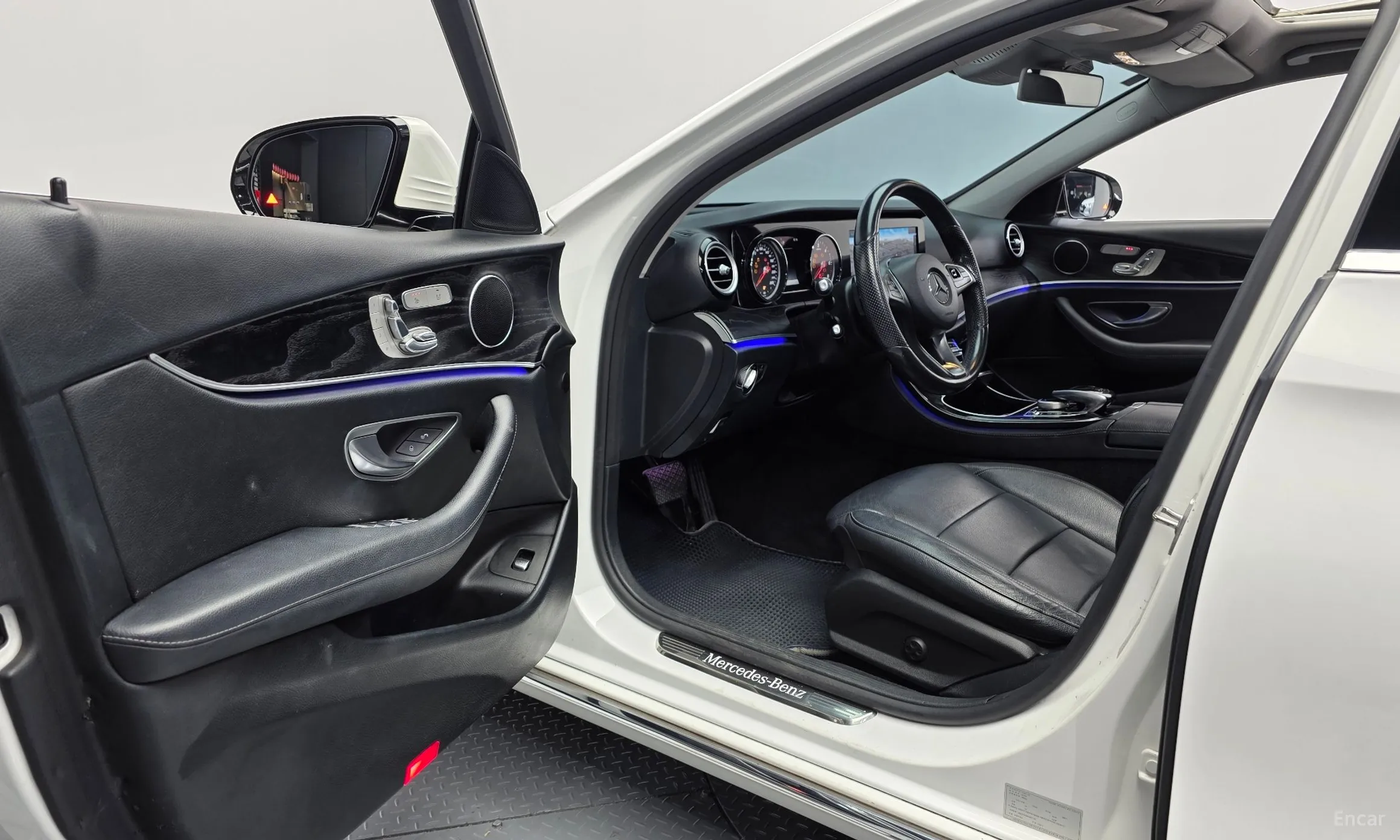 Mercedes Benz E-Class W213 превью 10