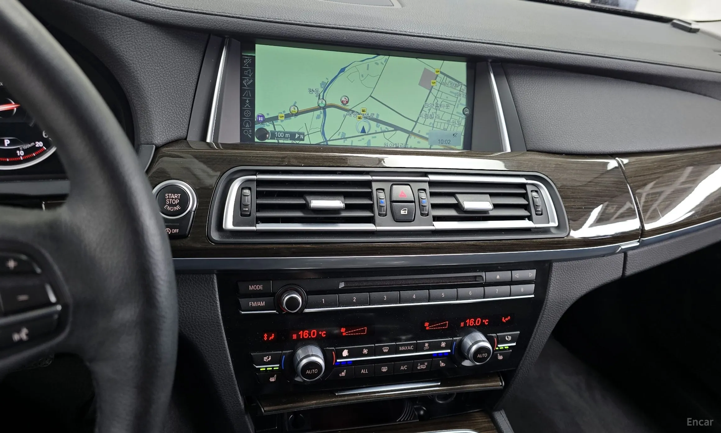 BMW 7 Series (F01) превью 14