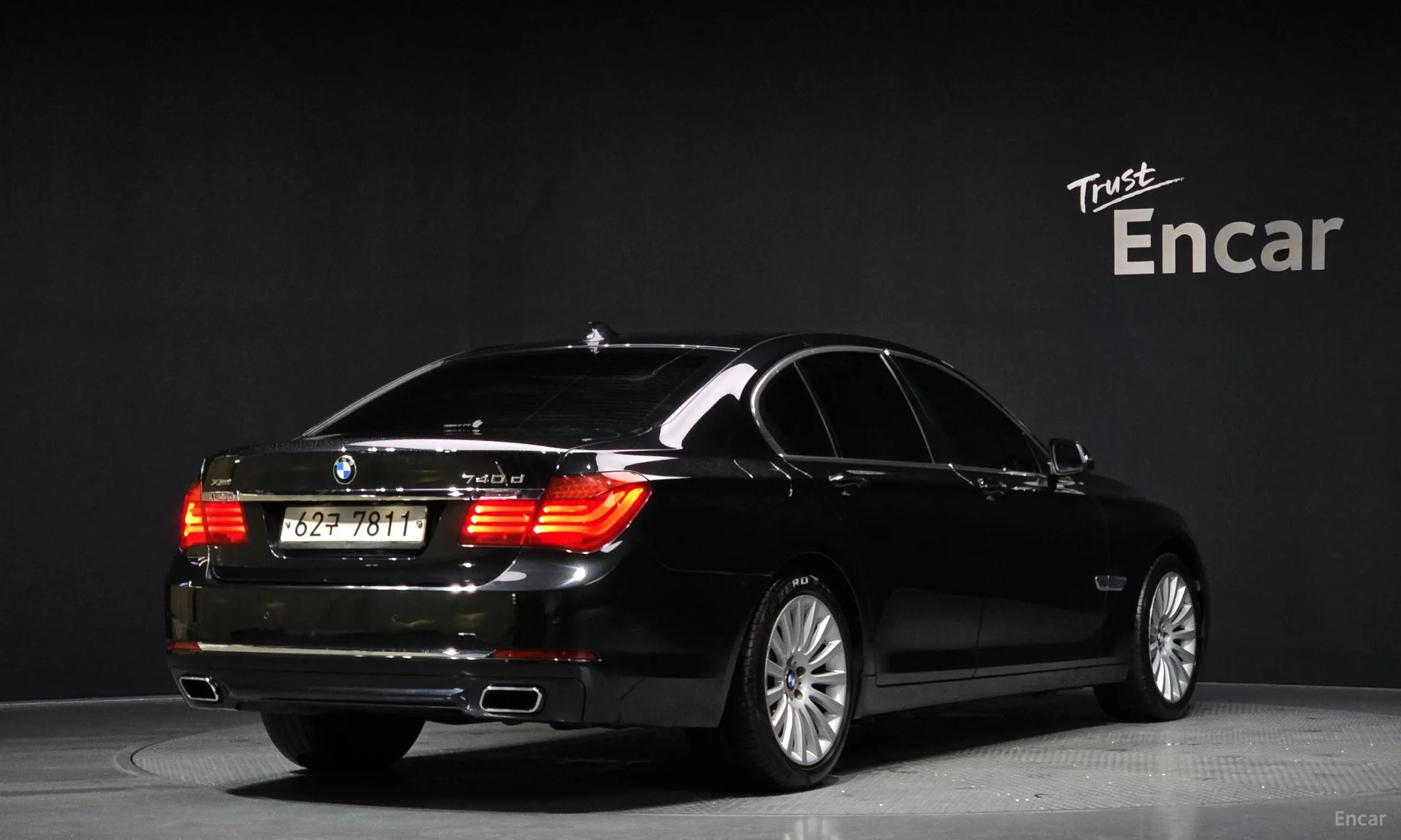 BMW 7 Series (F01)
