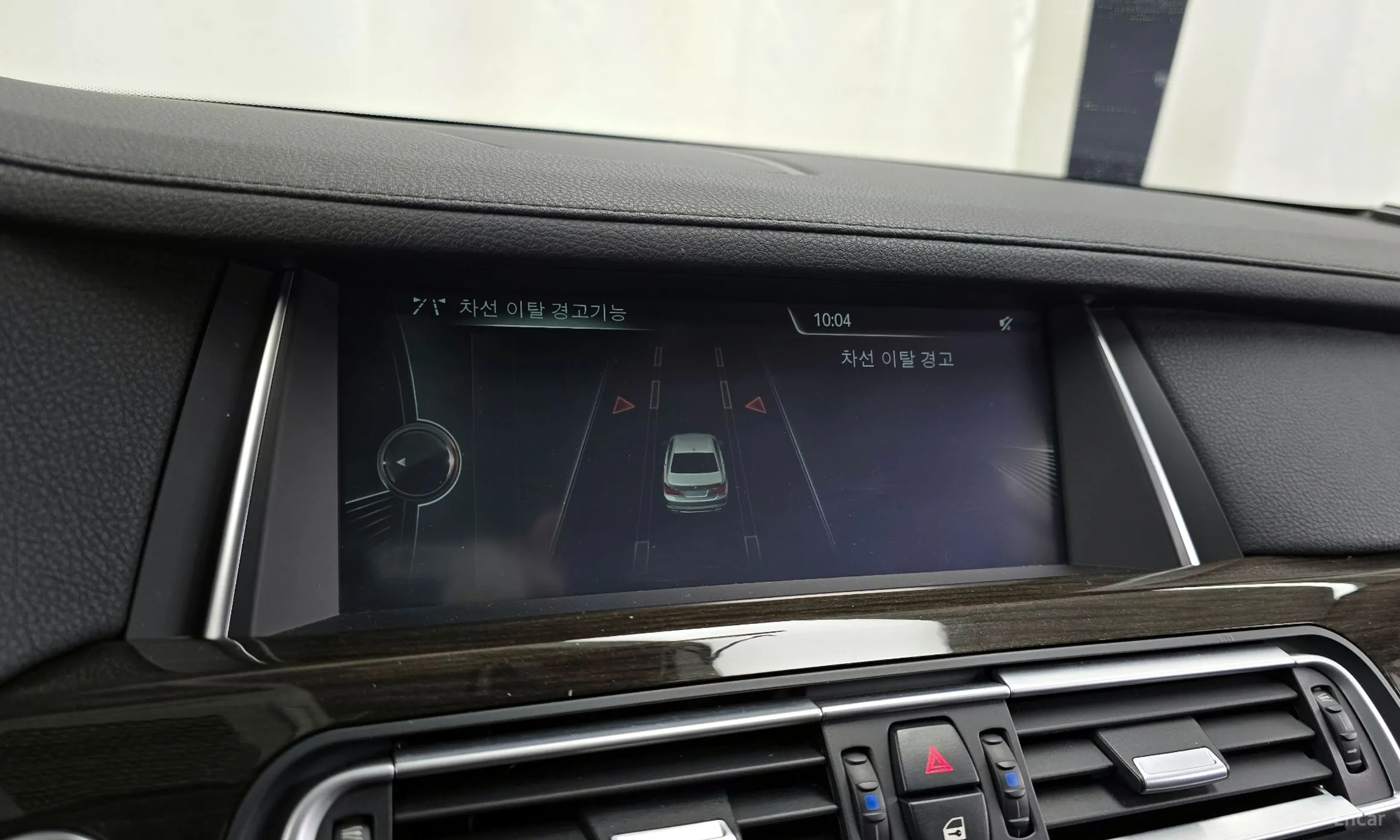 BMW 7 Series (F01) превью 16