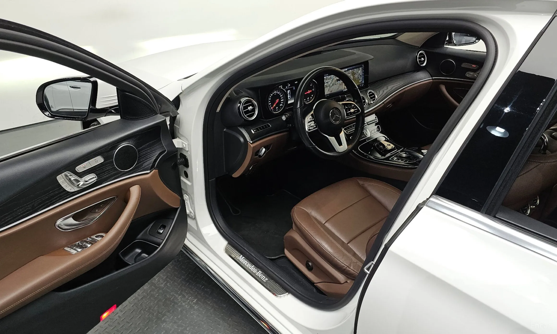 Mercedes Benz E-Class W213 превью 10