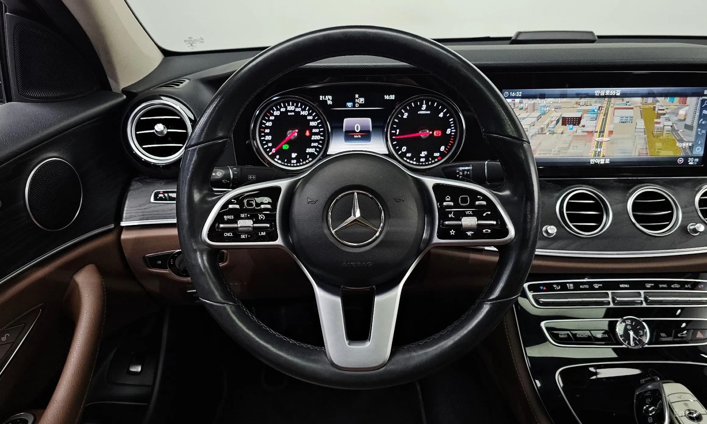 Mercedes Benz E-Class W213 превью 13