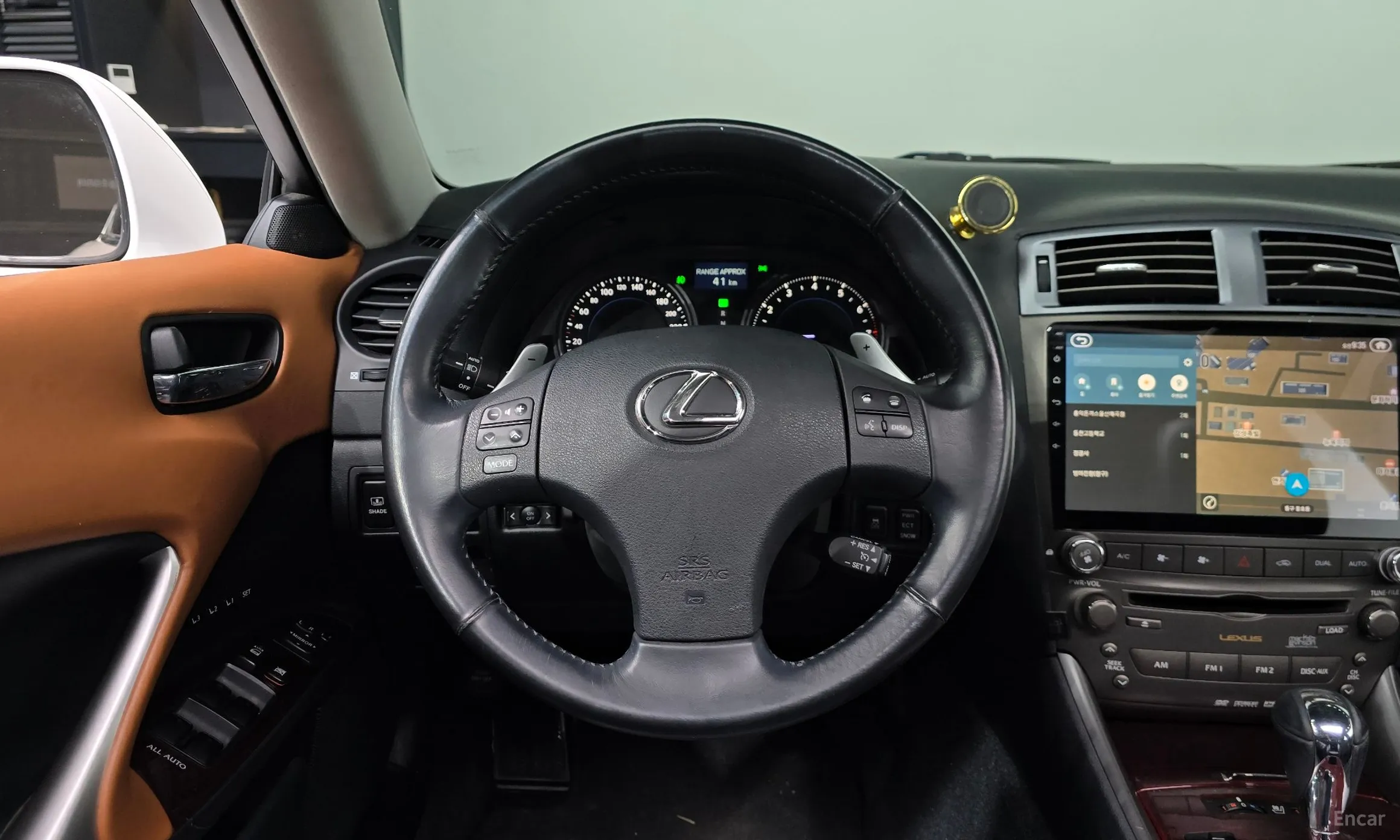 Lexus IS250 превью 12