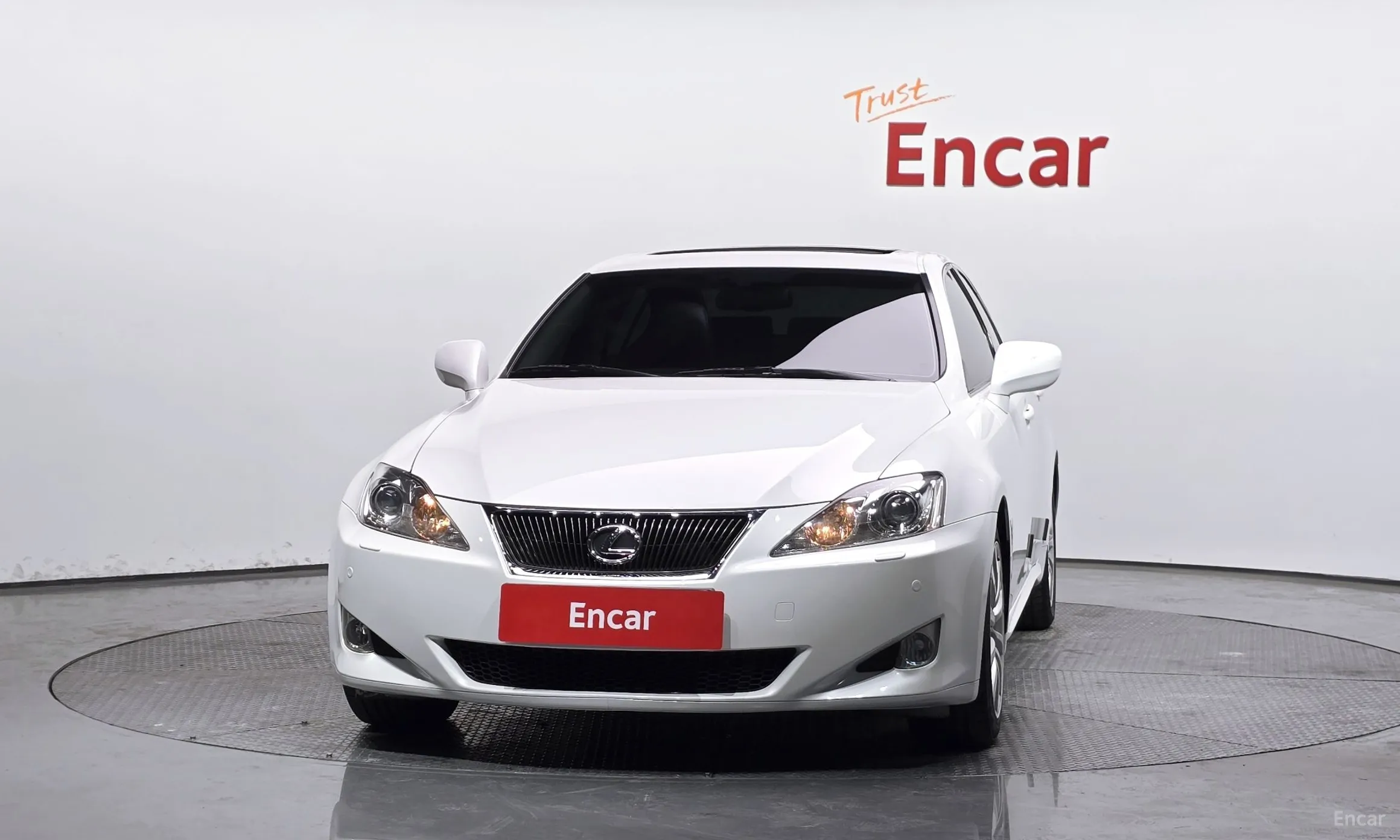 Lexus IS250 превью 3