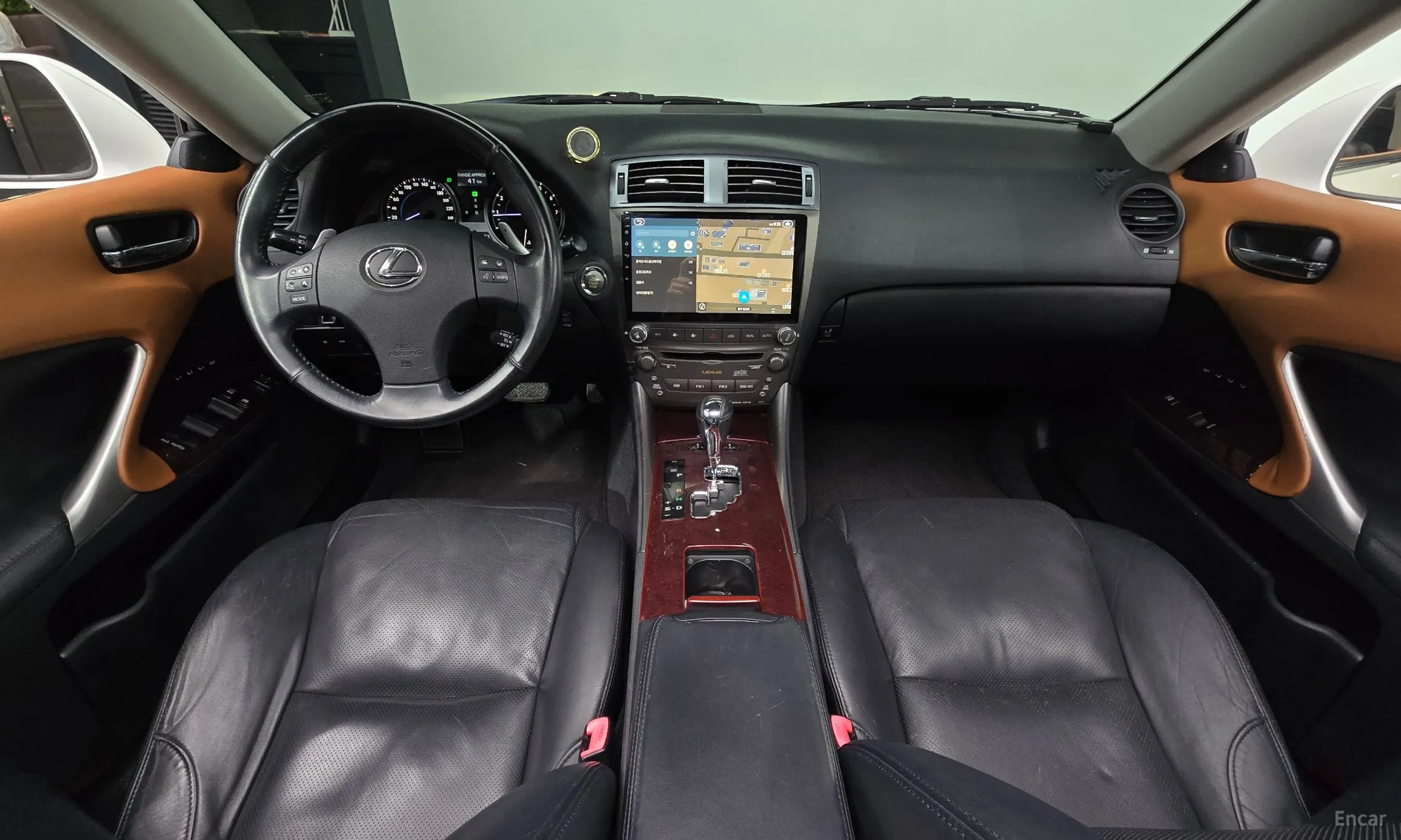 Lexus IS250 превью 7