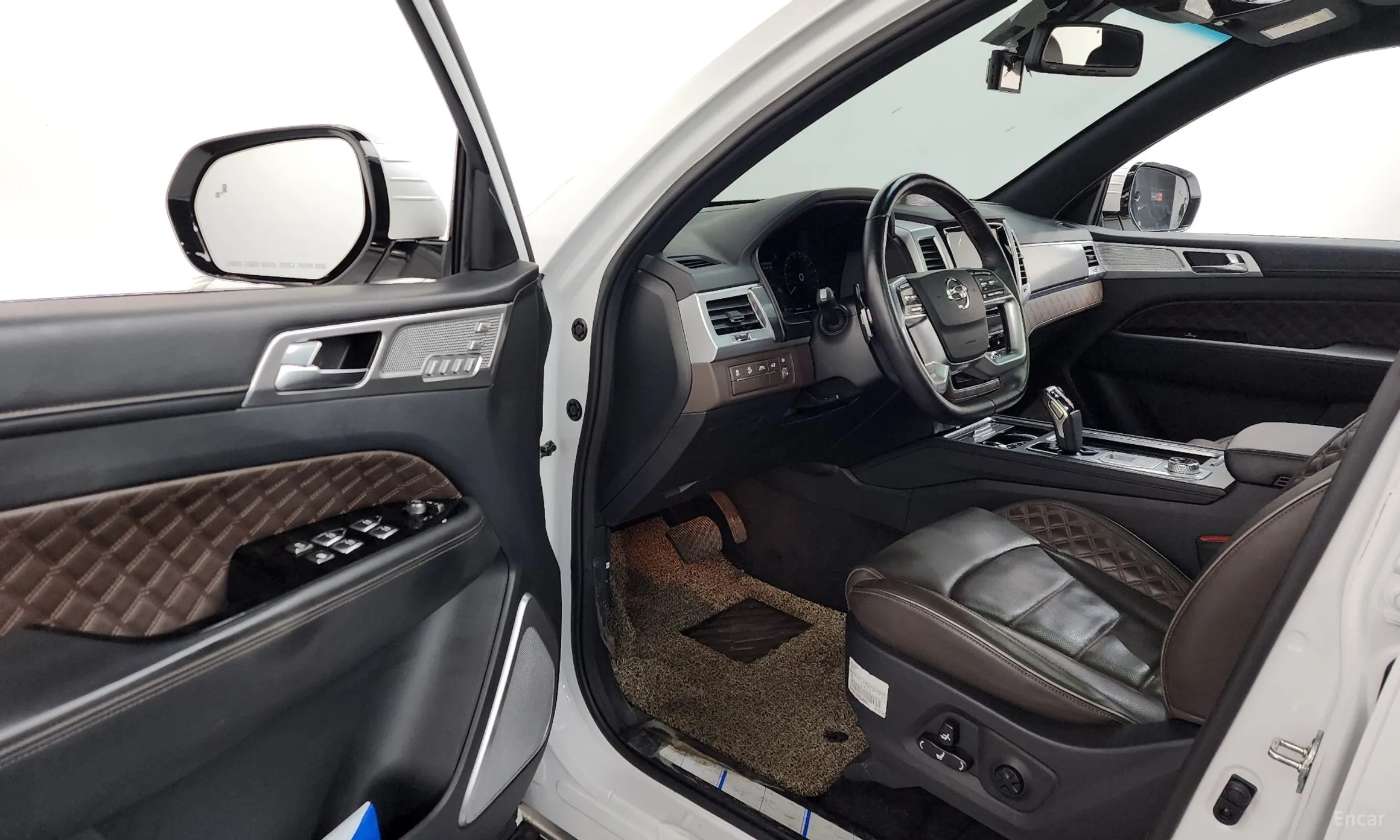 KG Mobility (SsangYong) Rexton превью 10