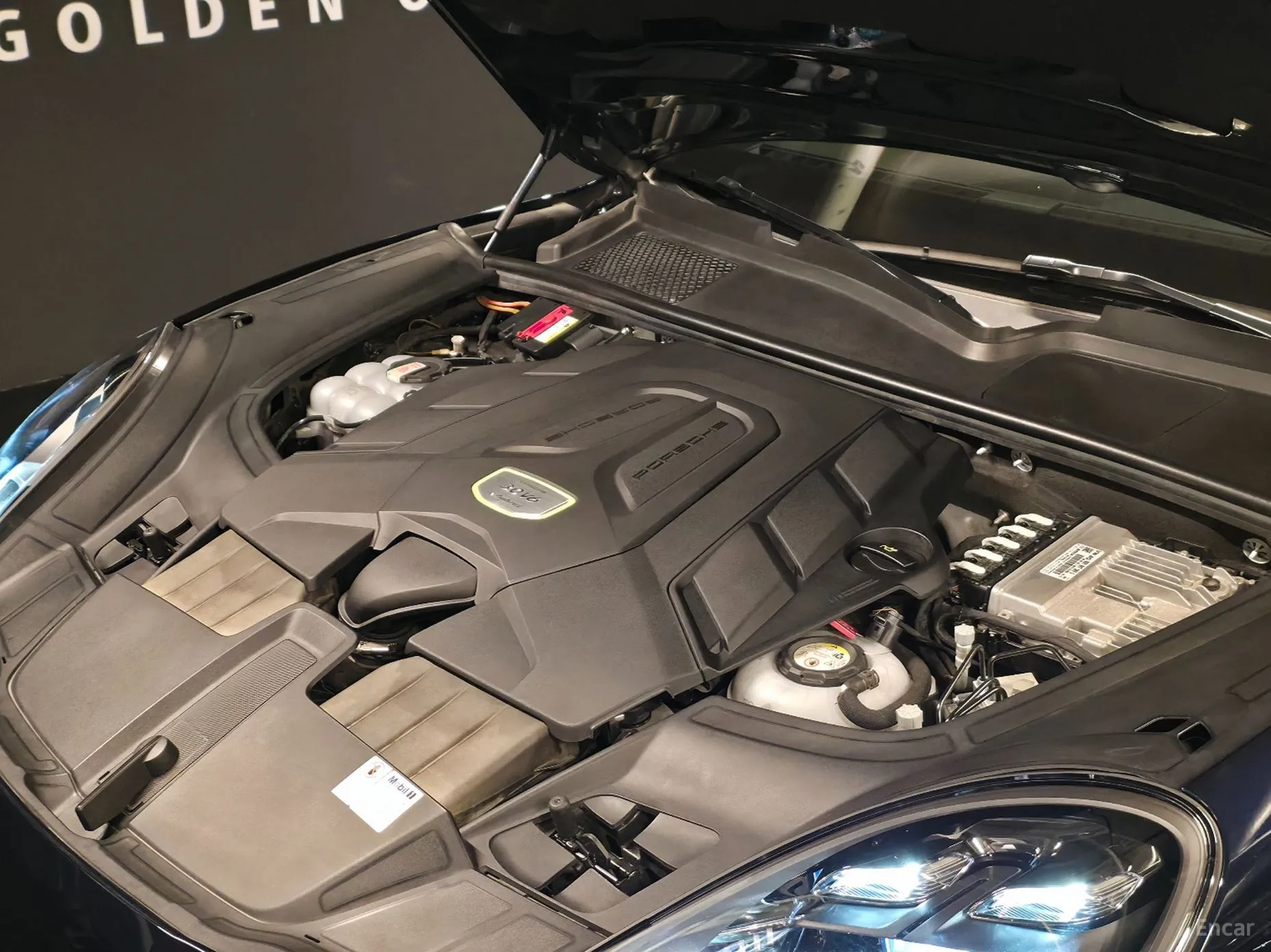 Porsche Cayenne (PO536) превью 17