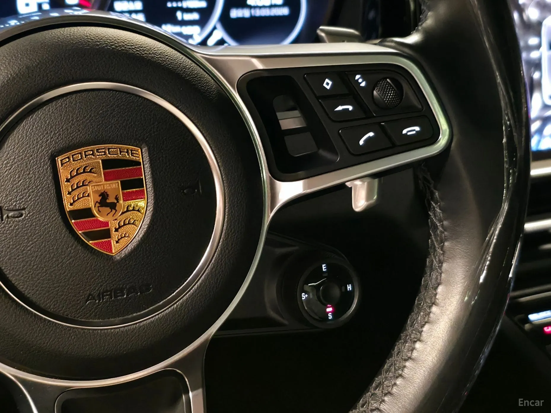 Porsche Cayenne (PO536) превью 8