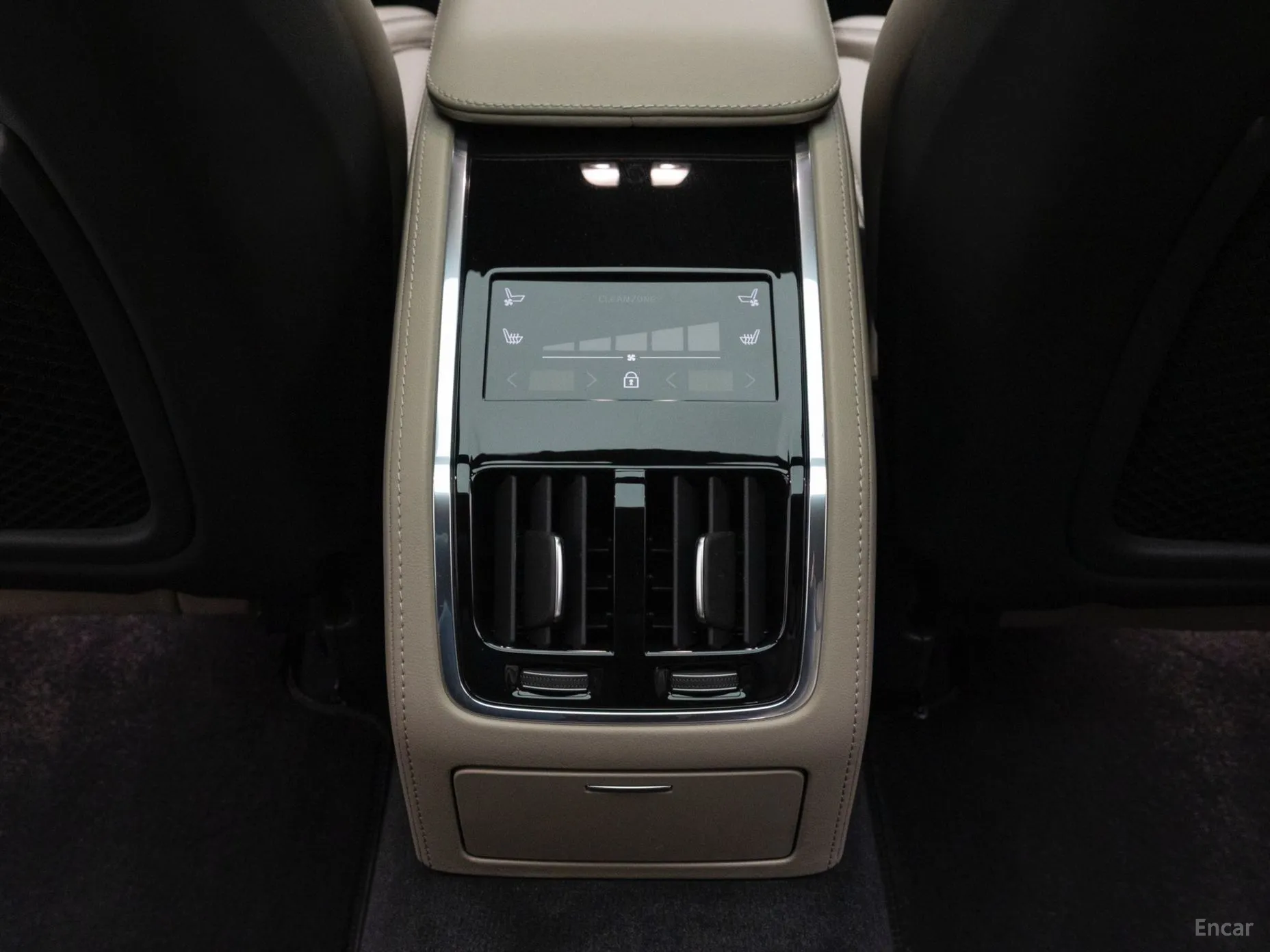 Volvo S90 превью 16