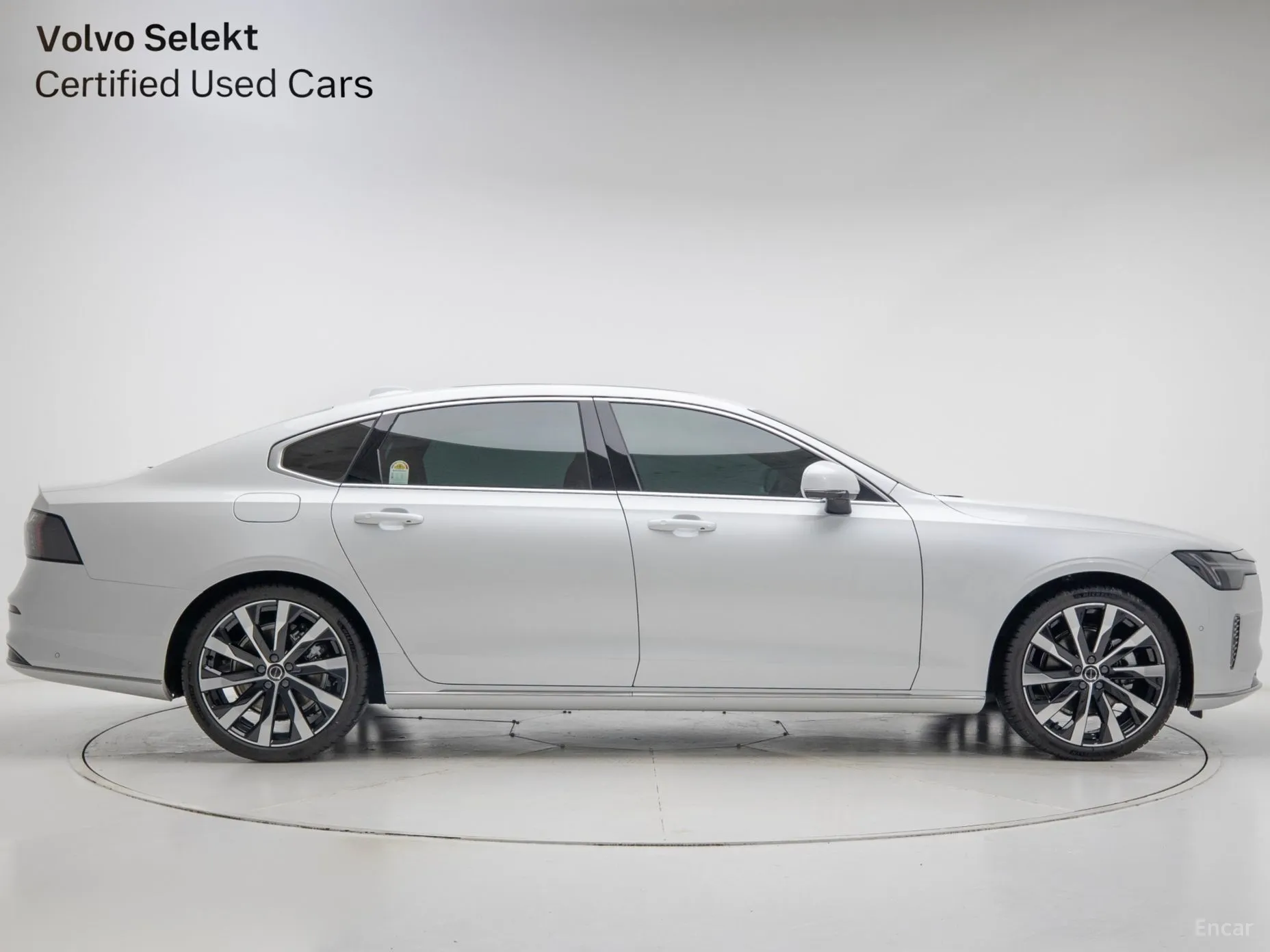 Volvo S90 превью 4