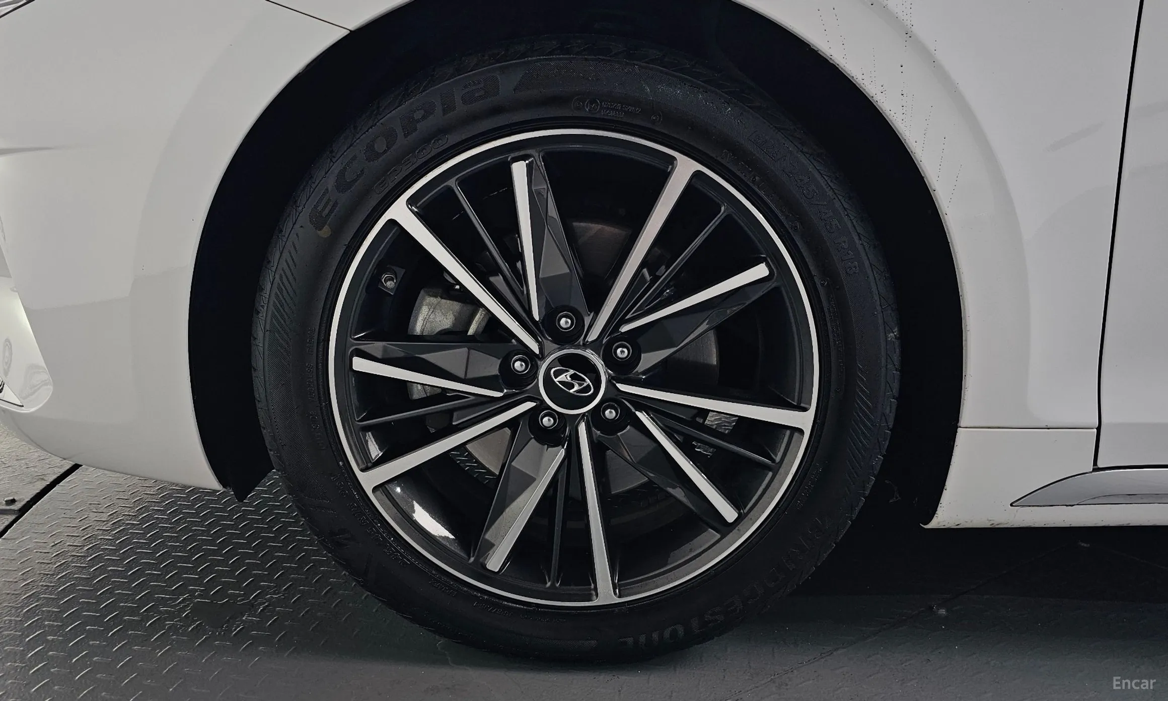 Hyundai Grandeur IG превью 5